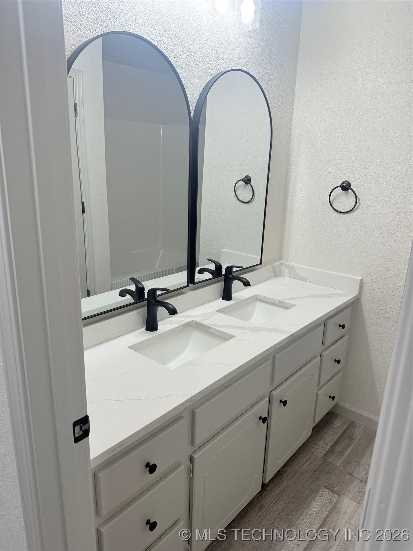 1314 Jordan Lane Property Photo 25