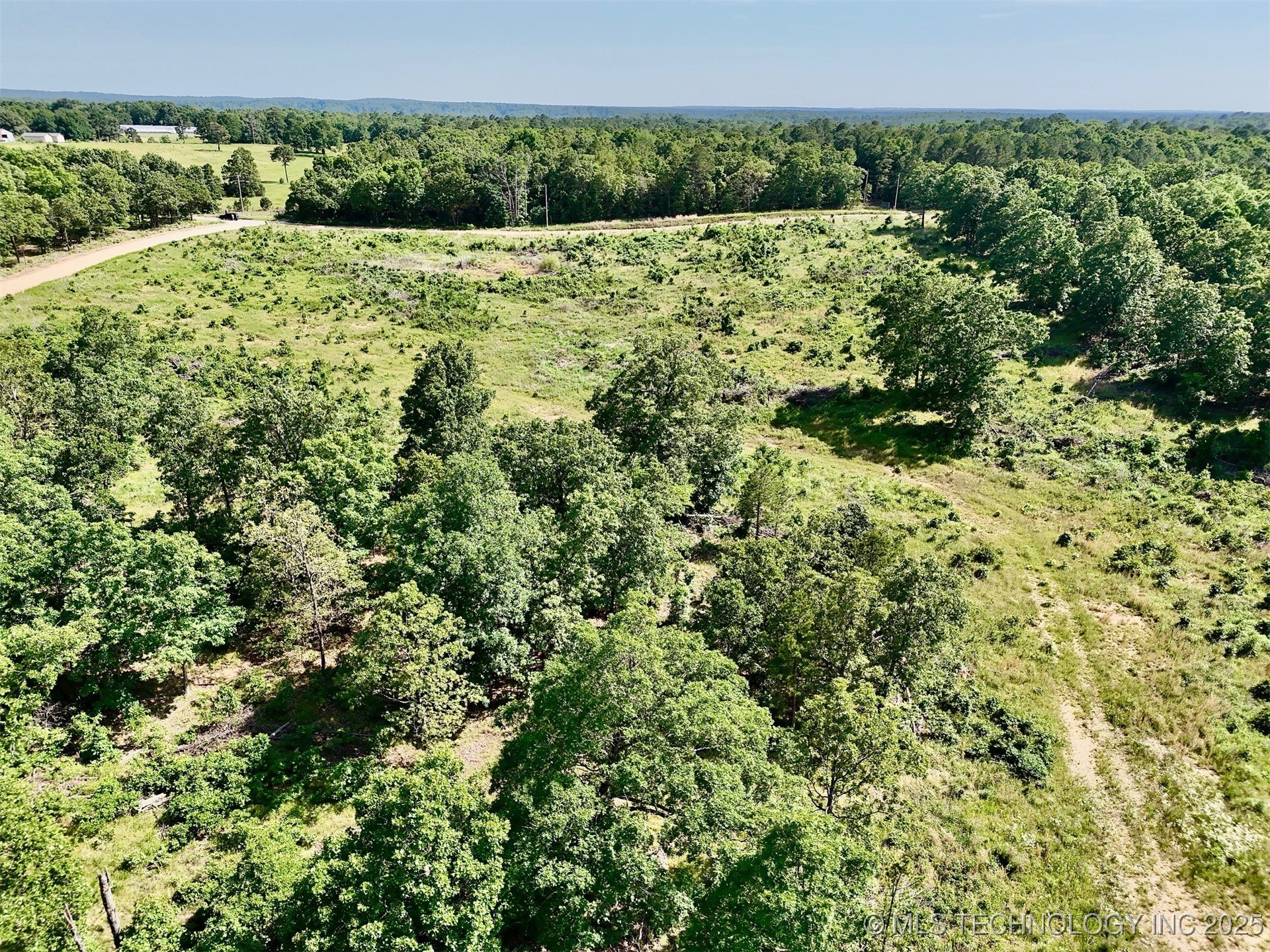 10761 E 590 Road Property Photo 13