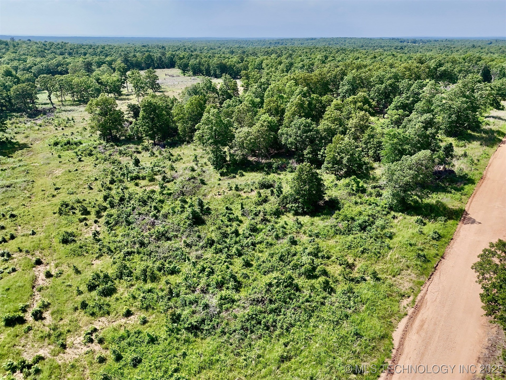 10761 E 590 Road Property Photo 15