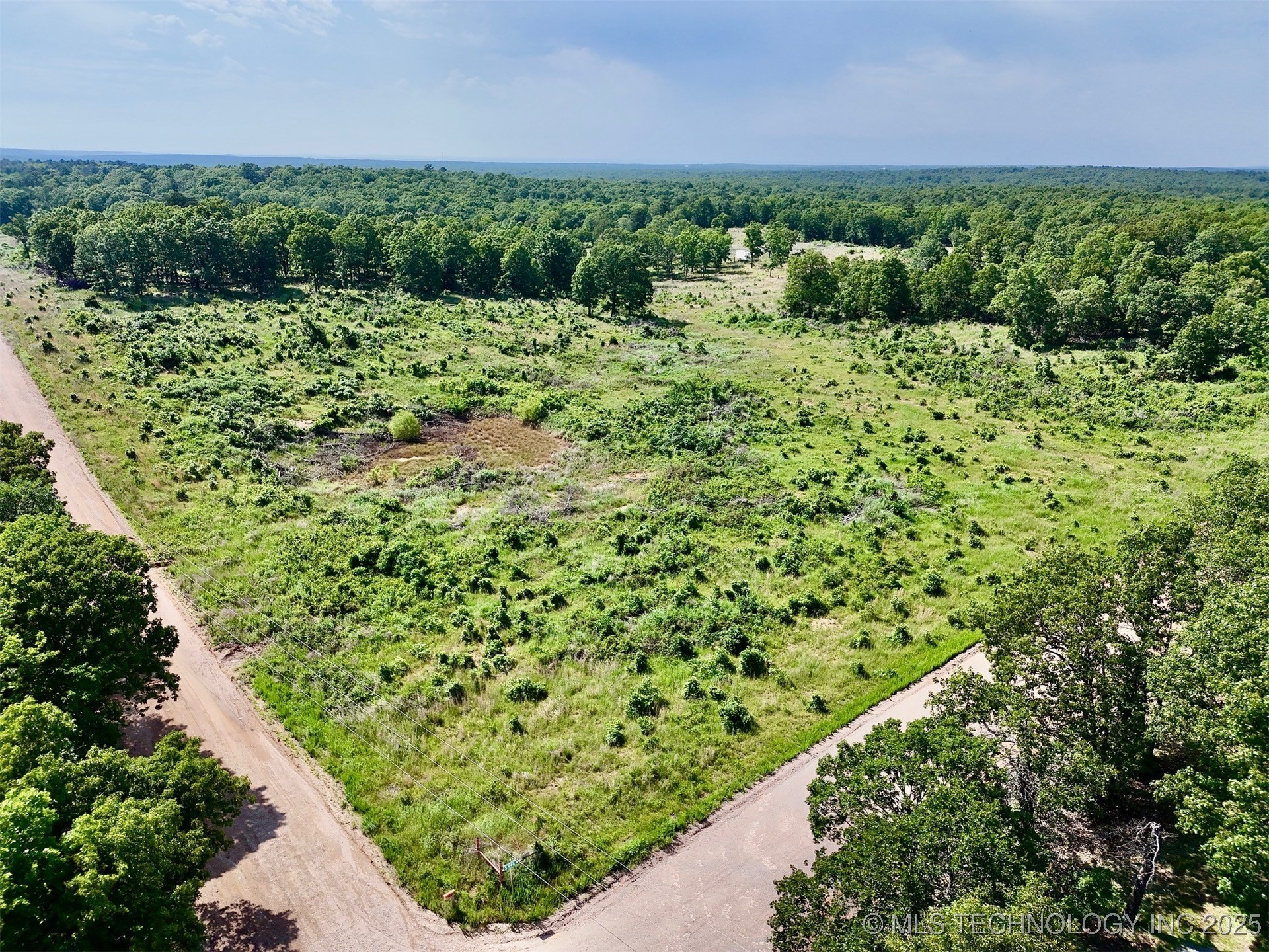 10761 E 590 Road Property Photo 16