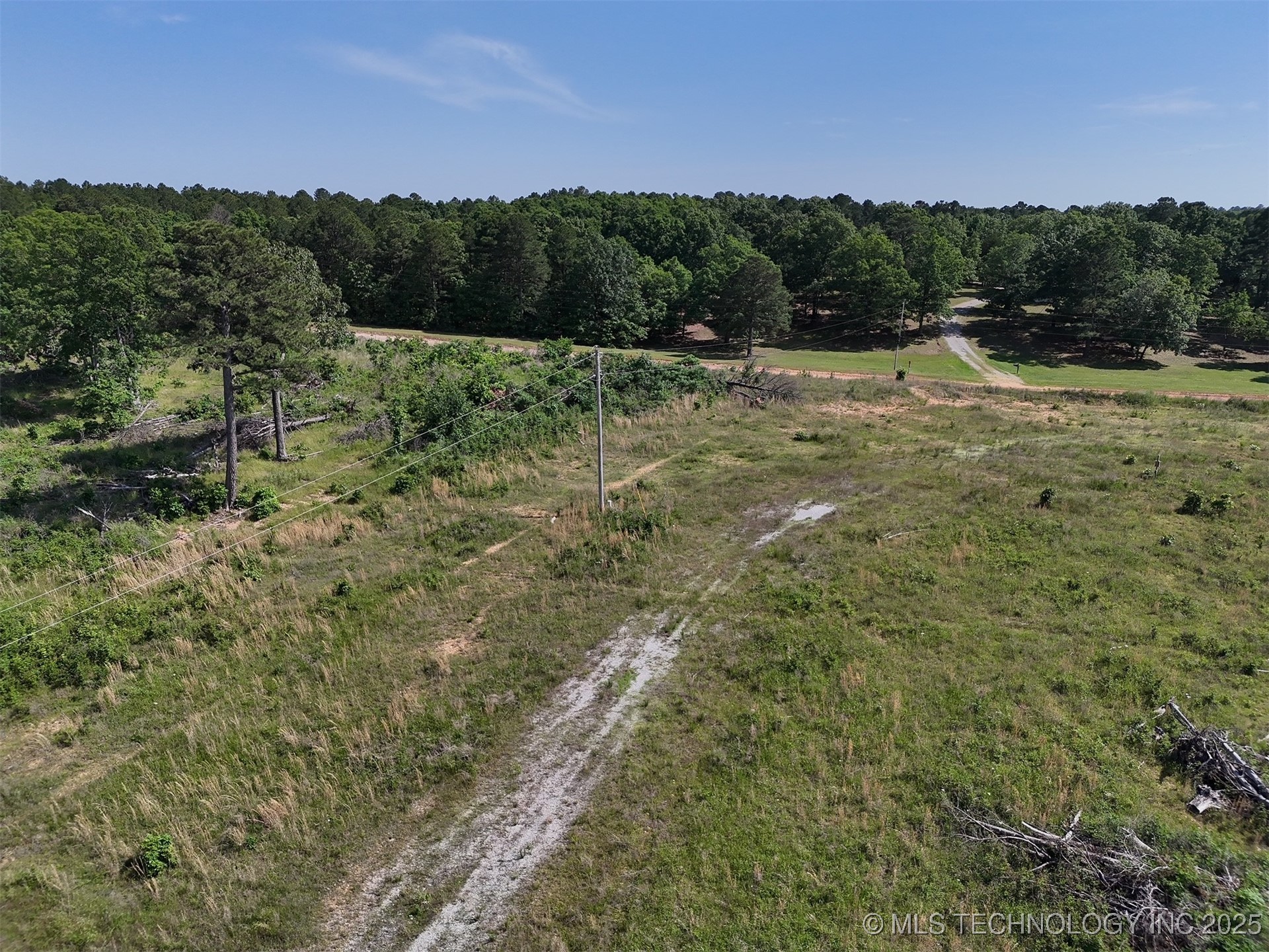 10761 E 590 Road Property Photo 21