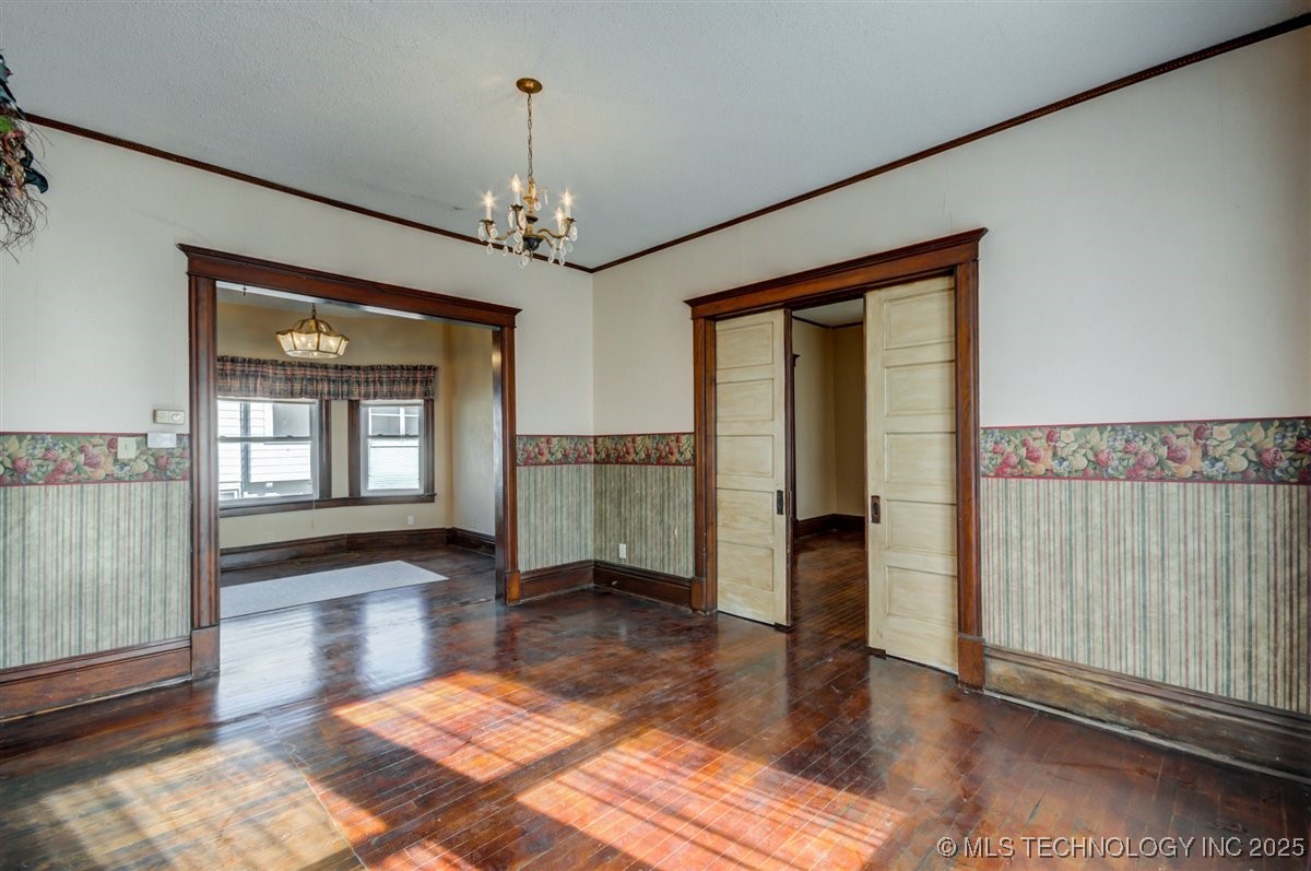 110 S Hickory Street Property Photo 10