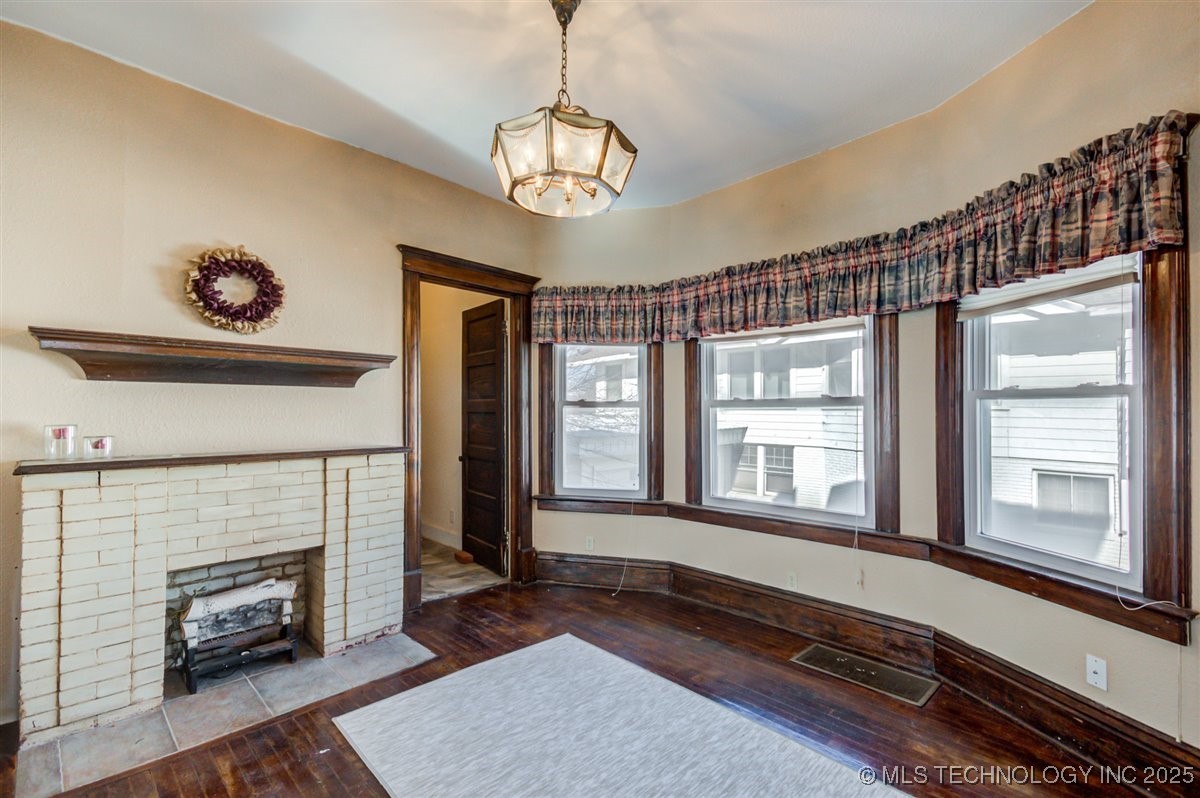 110 S Hickory Street Property Photo 12