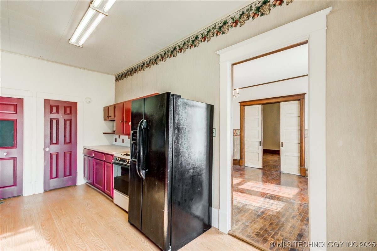 110 S Hickory Street Property Photo 17