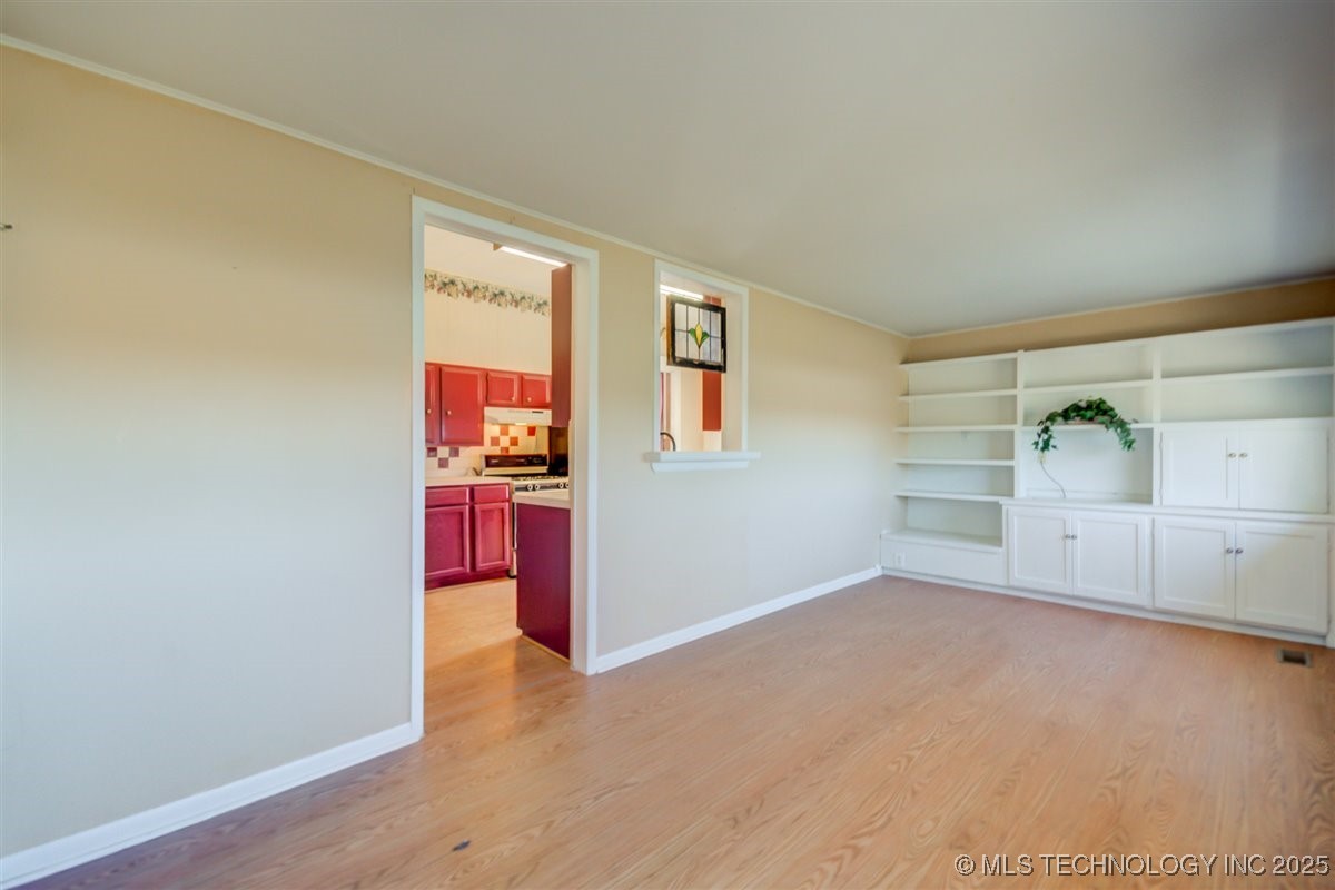 110 S Hickory Street Property Photo 21