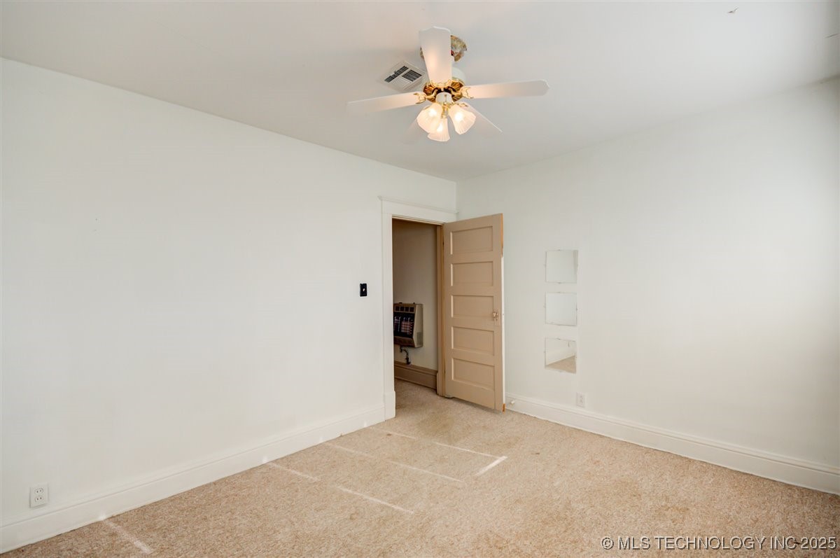 110 S Hickory Street Property Photo 27