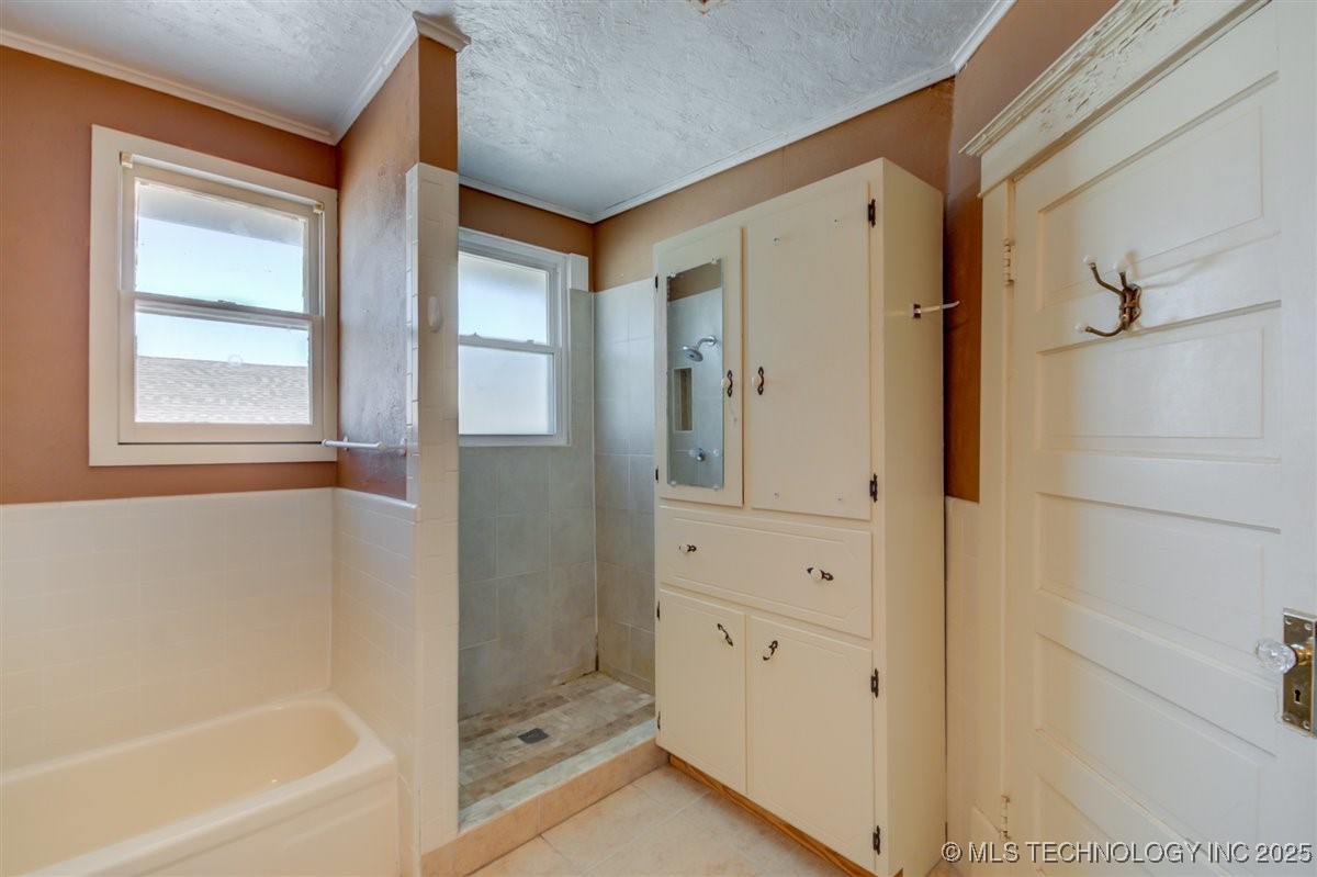 110 S Hickory Street Property Photo 28