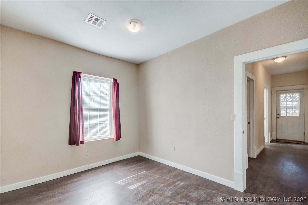 110 S Hickory Street Property Photo 38