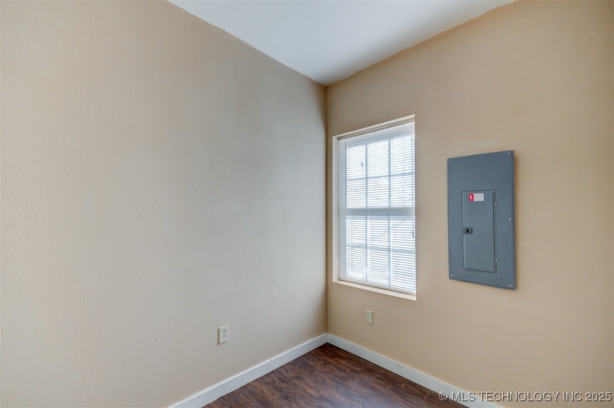 110 S Hickory Street Property Photo 42