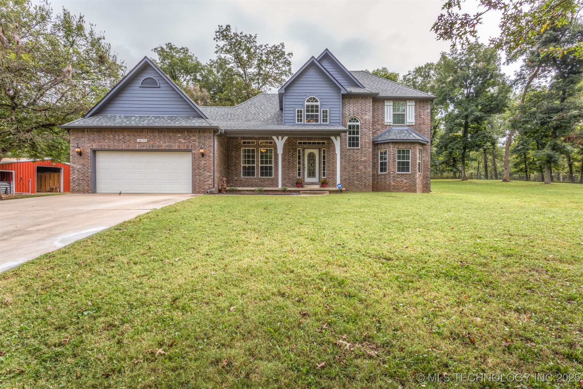 14155 E 540 Road Property Photo 3