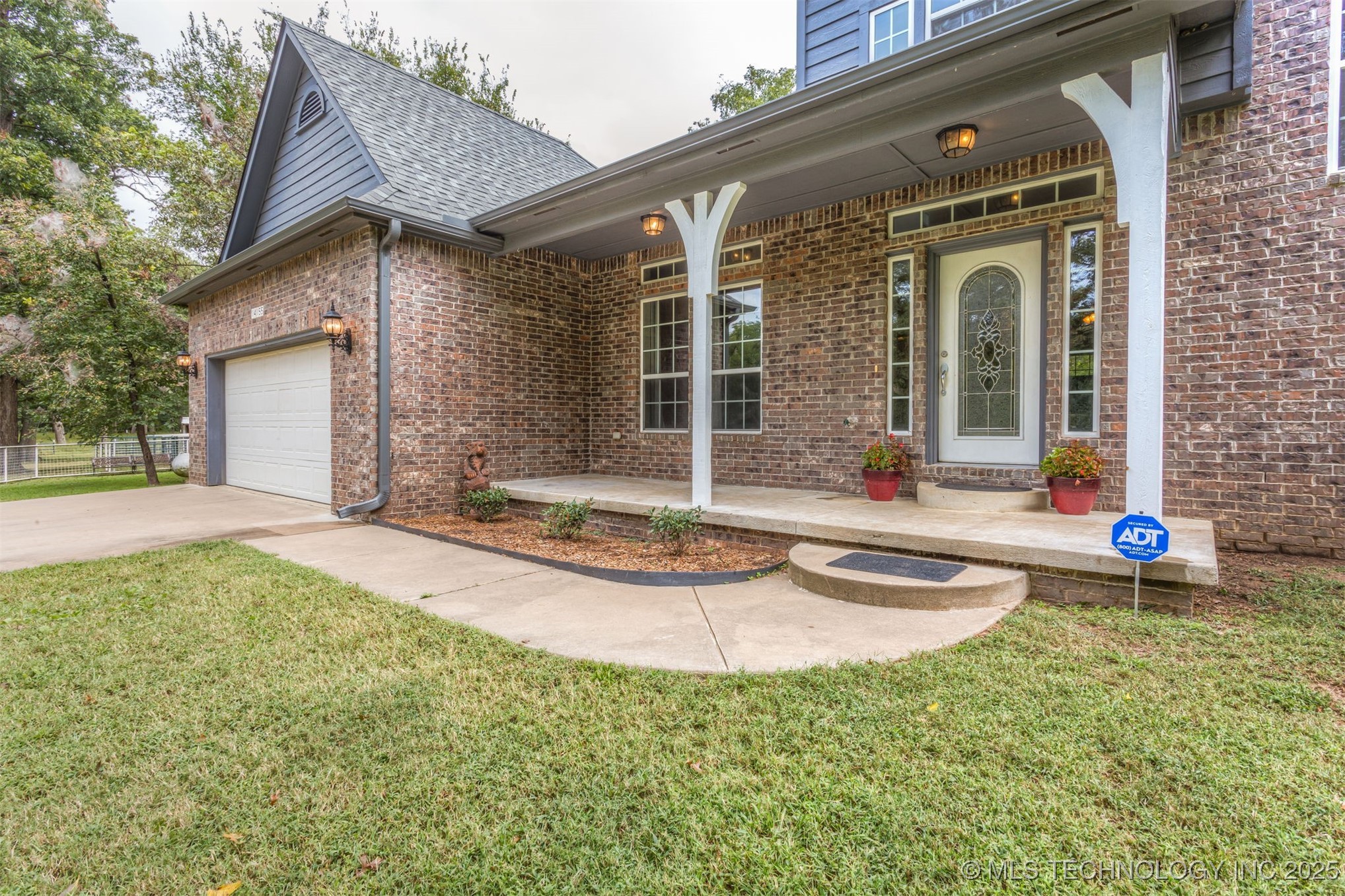 14155 E 540 Road Property Photo 5