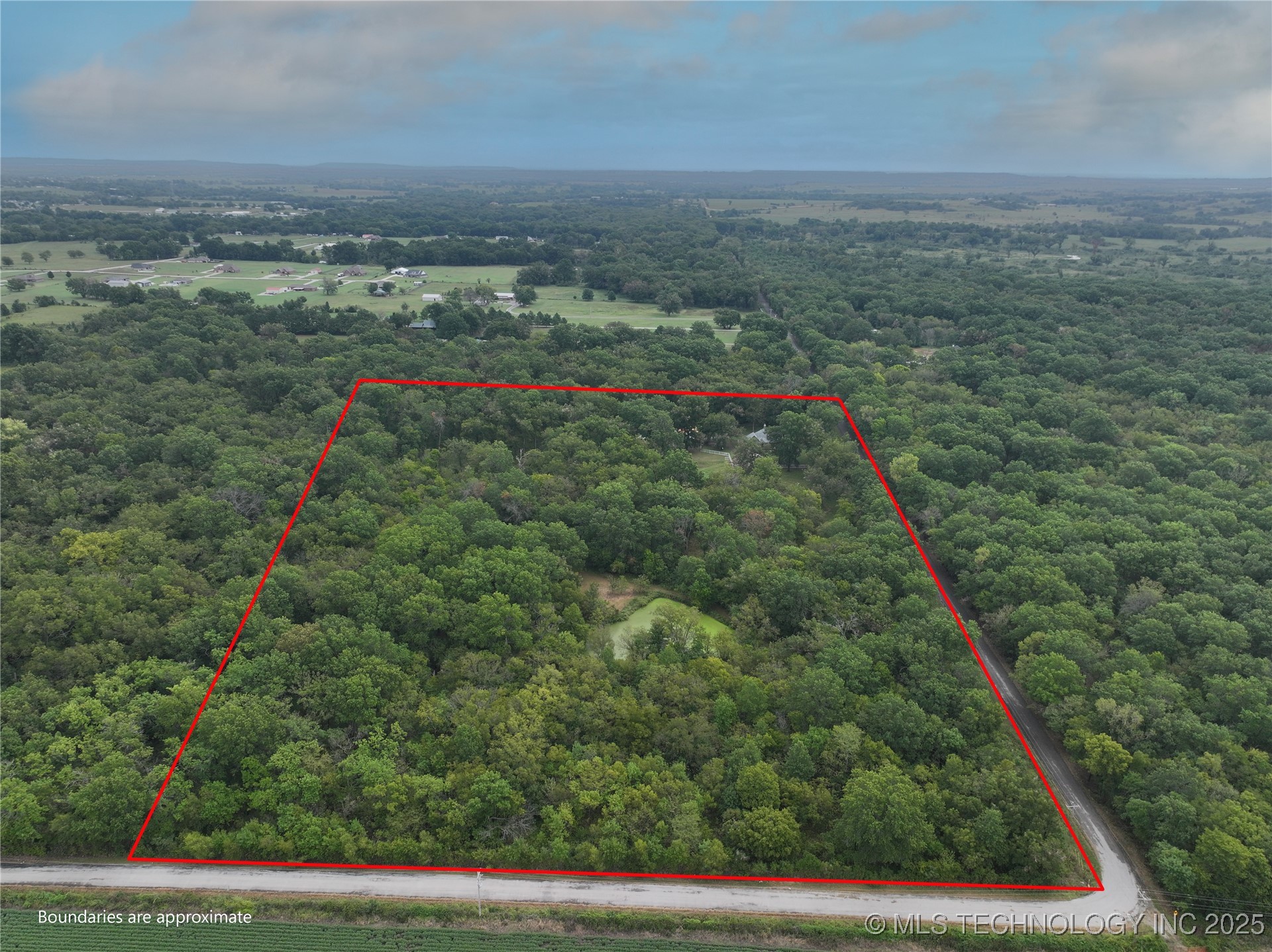 14155 E 540 Road Property Photo 52