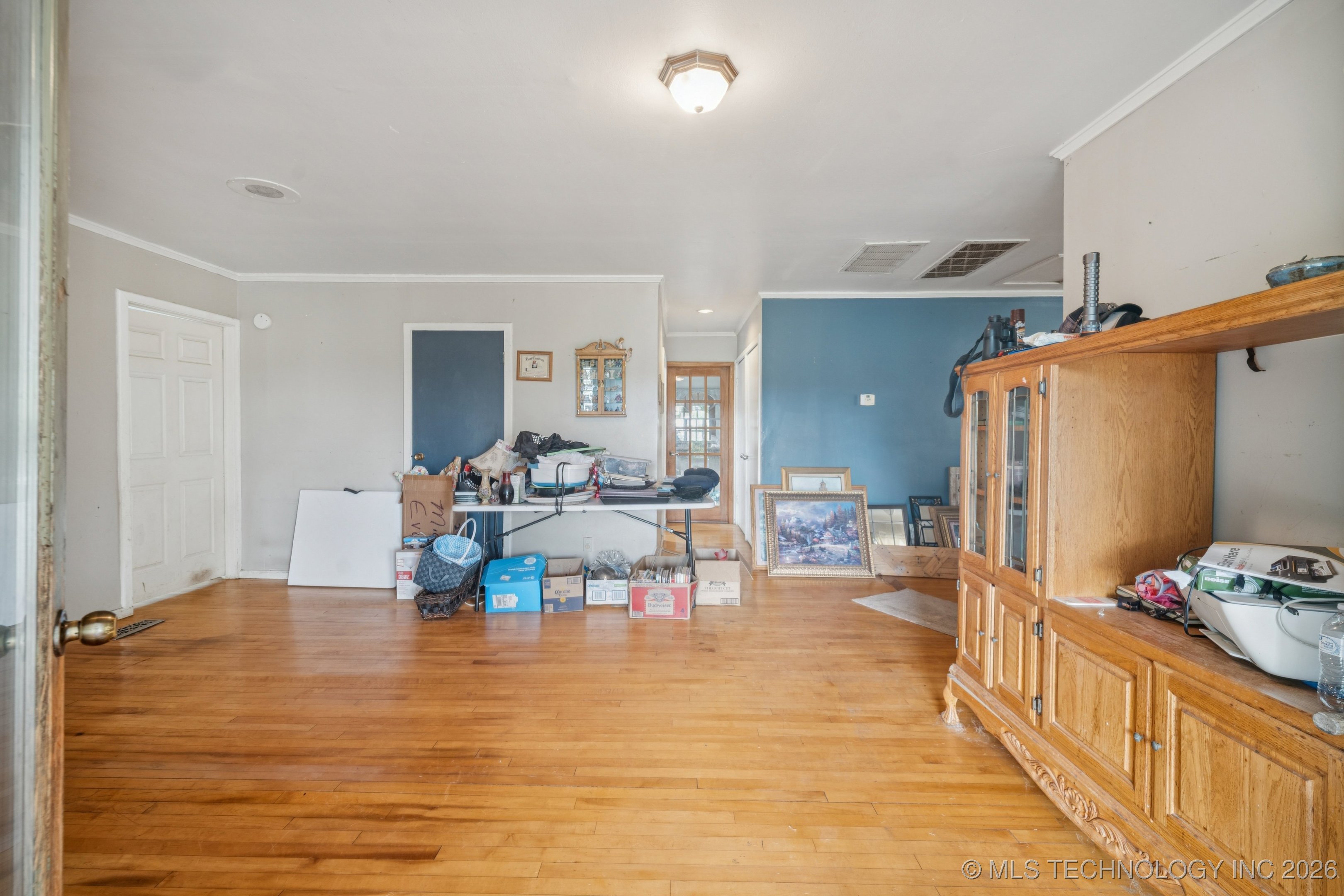 35575 W 87th Place S Property Photo 5