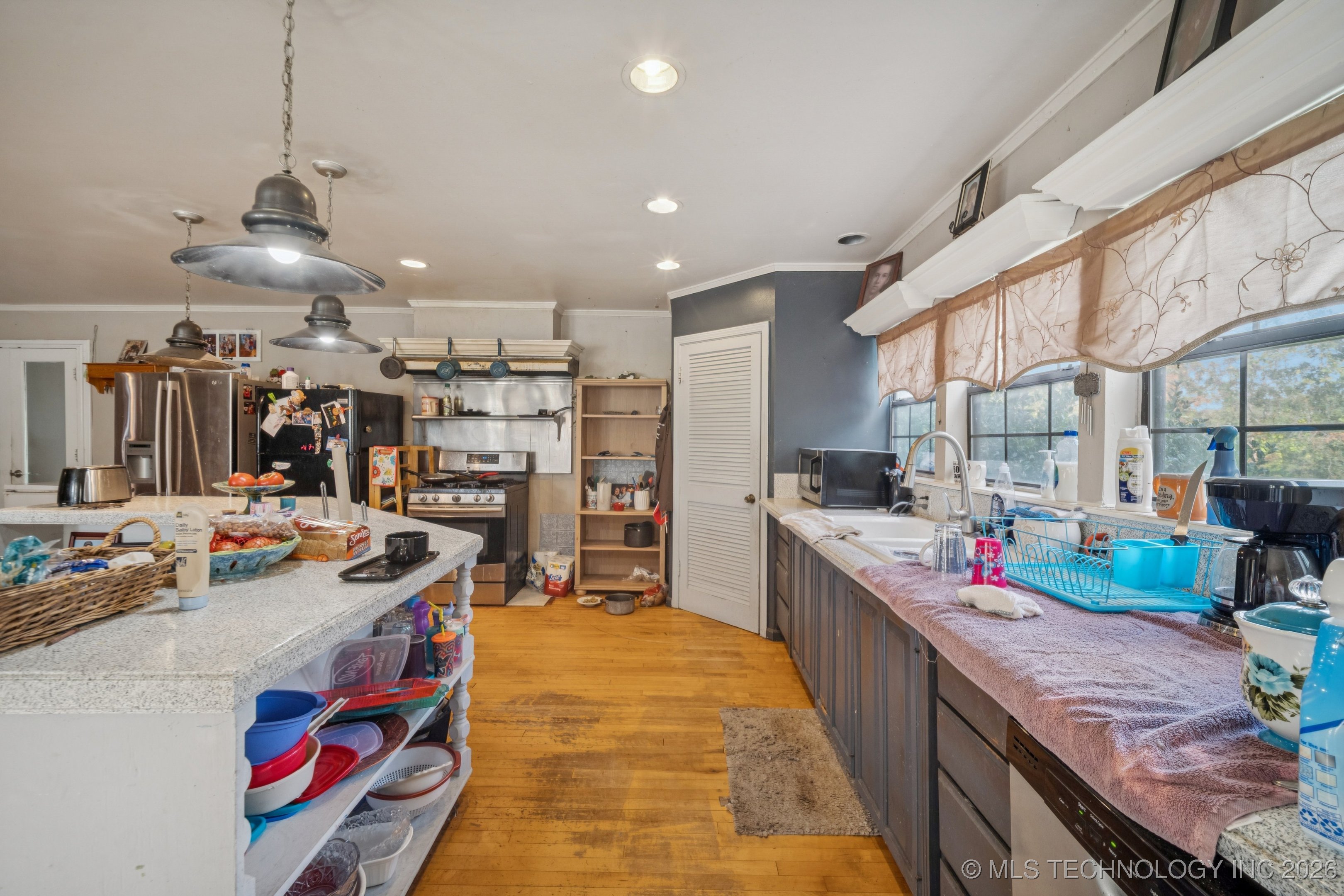 35575 W 87th Place S Property Photo 10