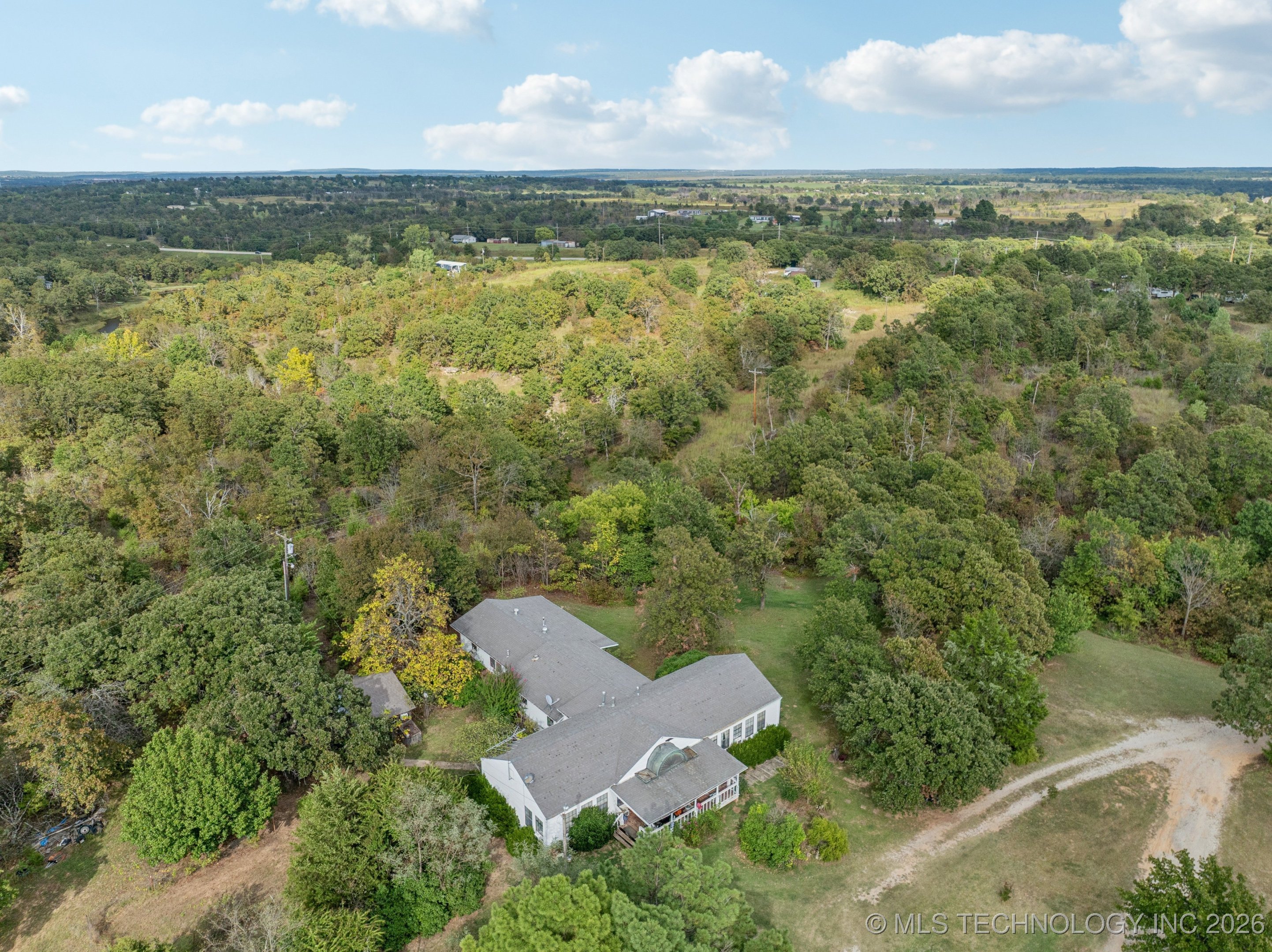 35575 W 87th Place S Property Photo 36