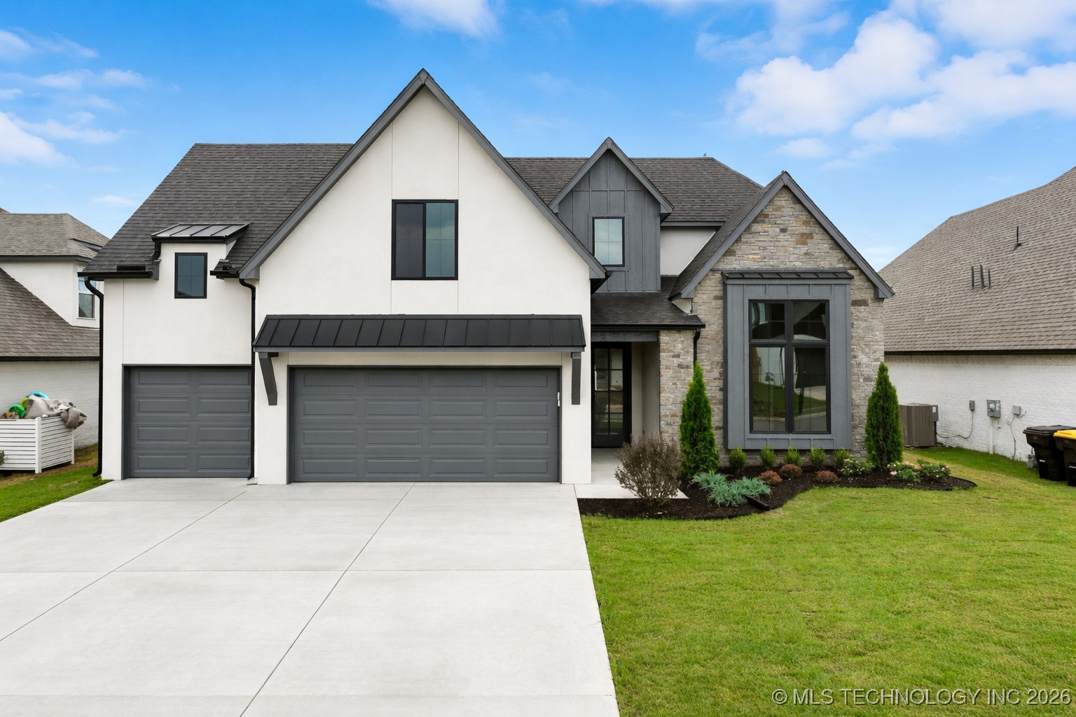 13648 S 21st Place E Property Photo 1