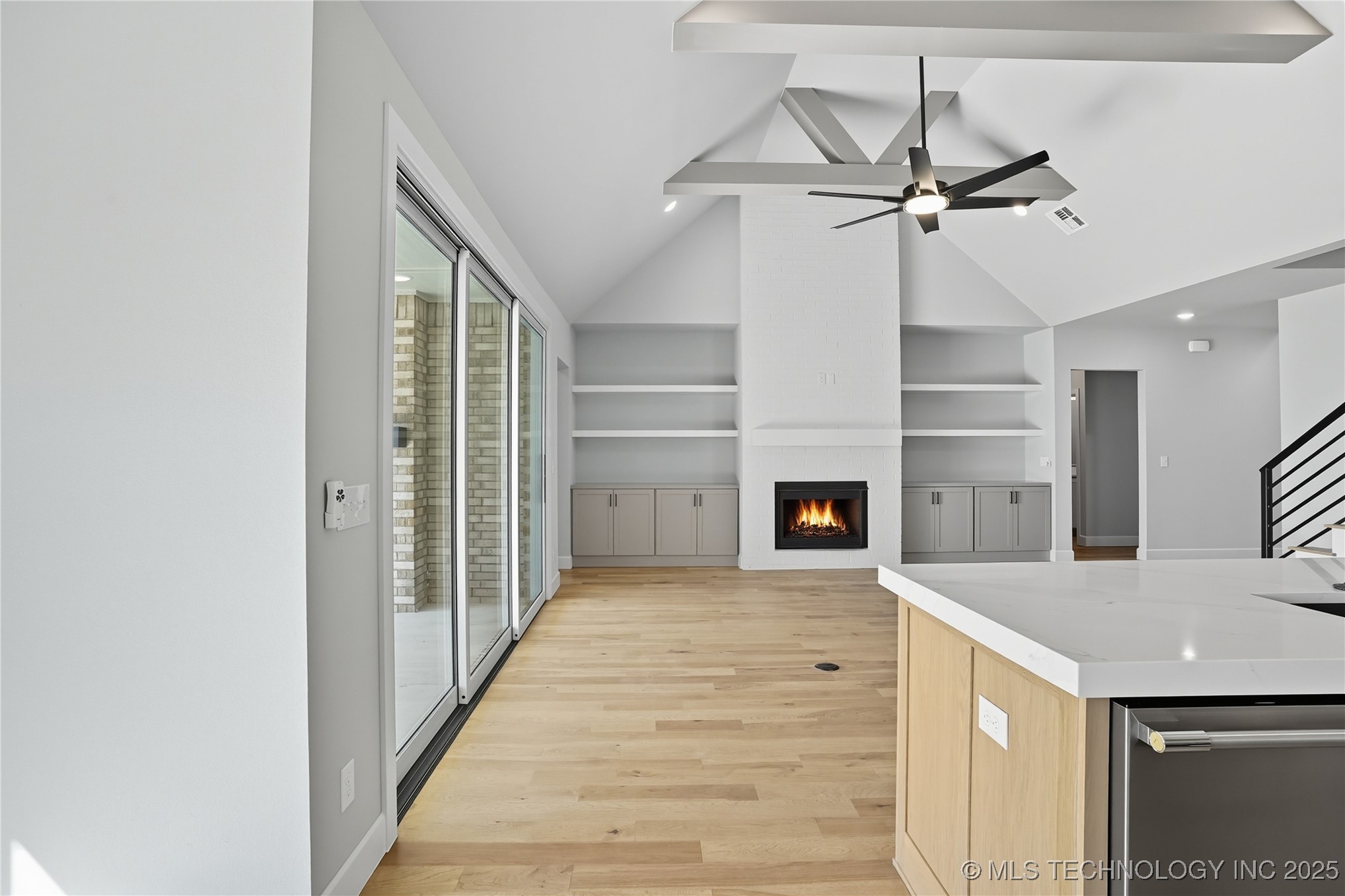 13648 S 21st Place E Property Photo 14