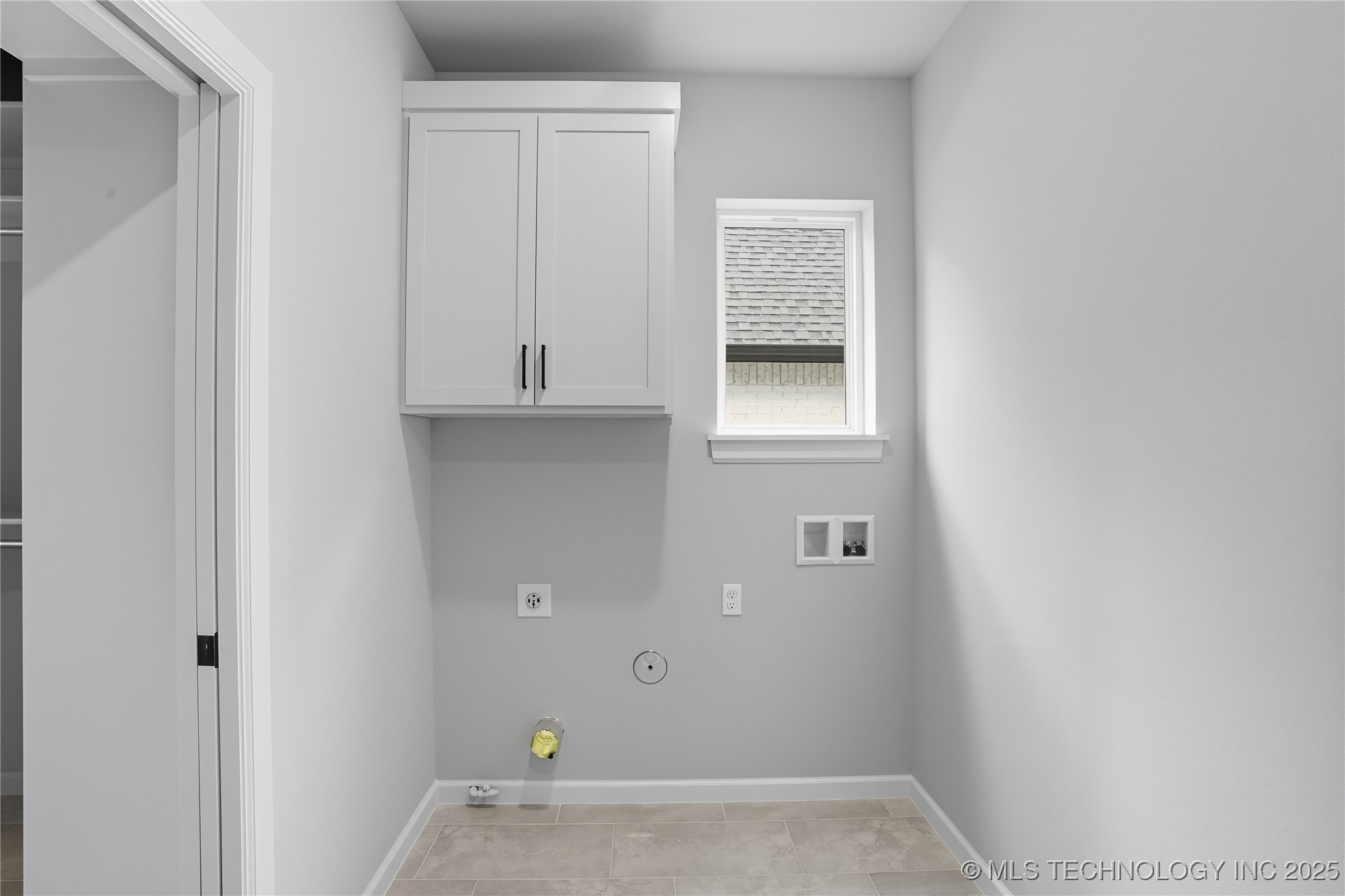 13648 S 21st Place E Property Photo 25