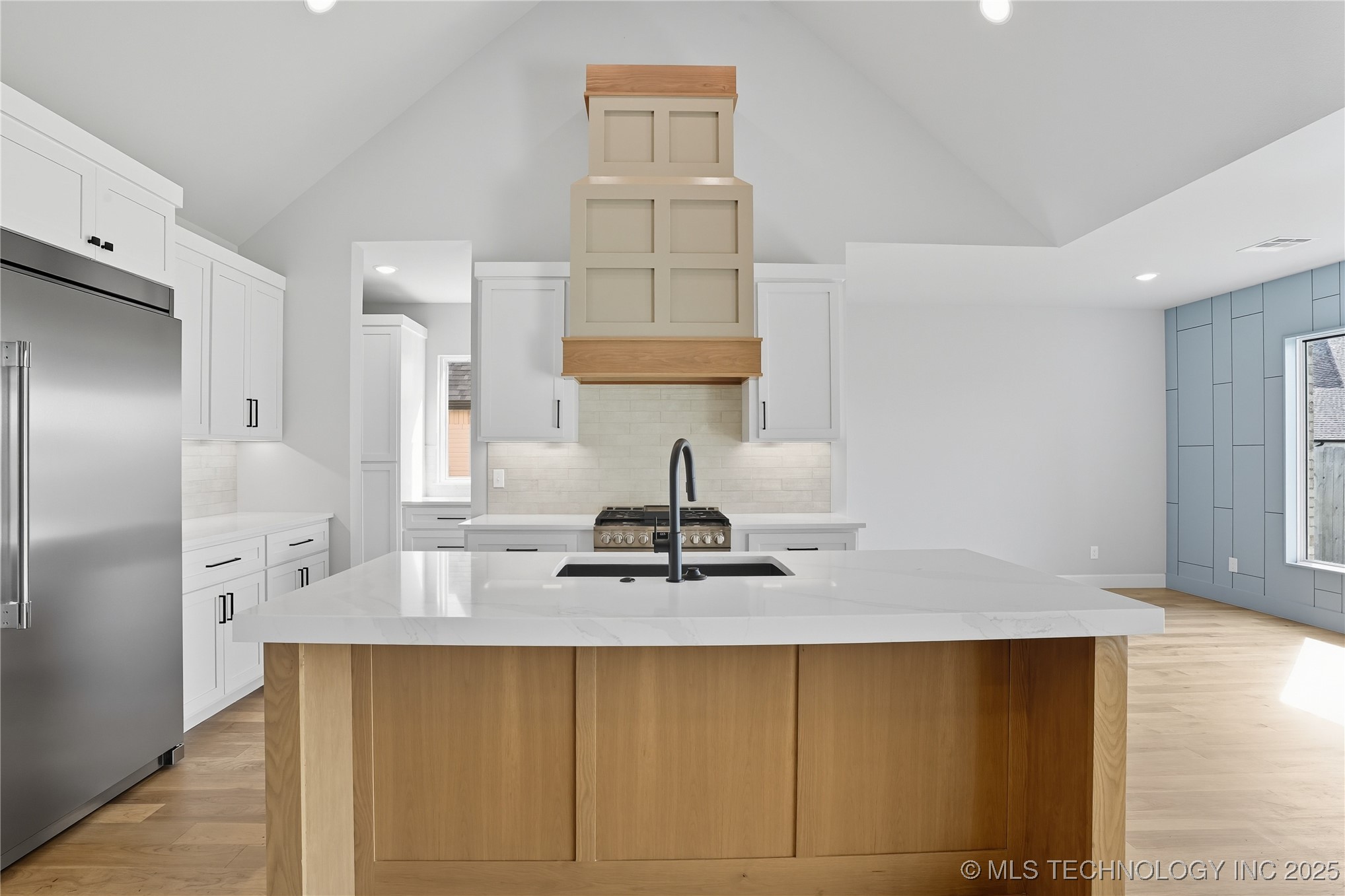 13648 S 21st Place E Property Photo 41