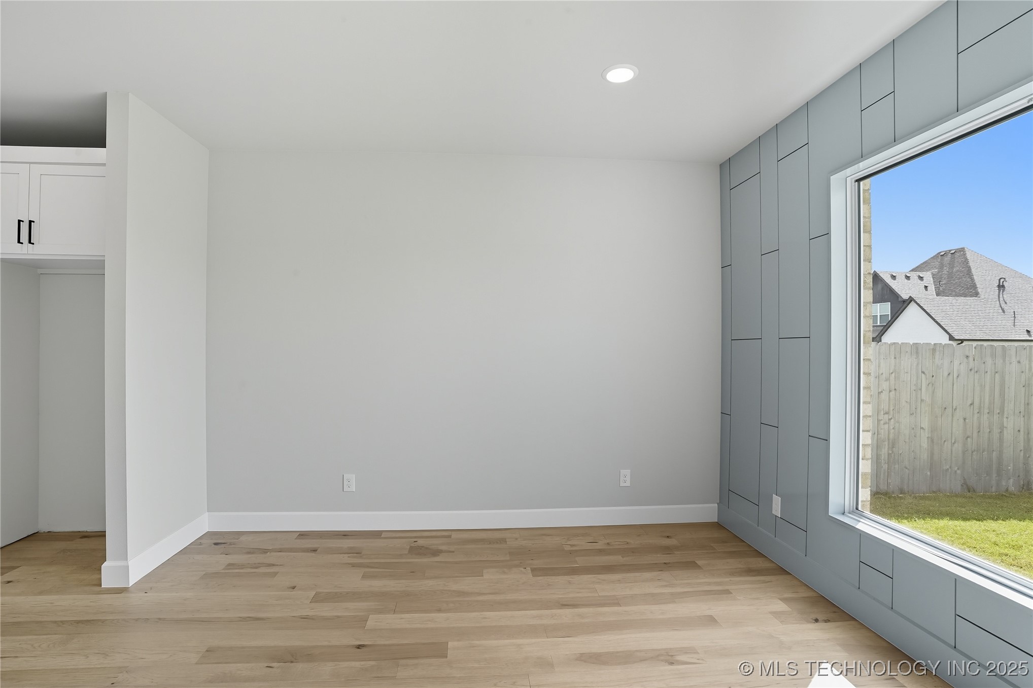 13648 S 21st Place E Property Photo 46