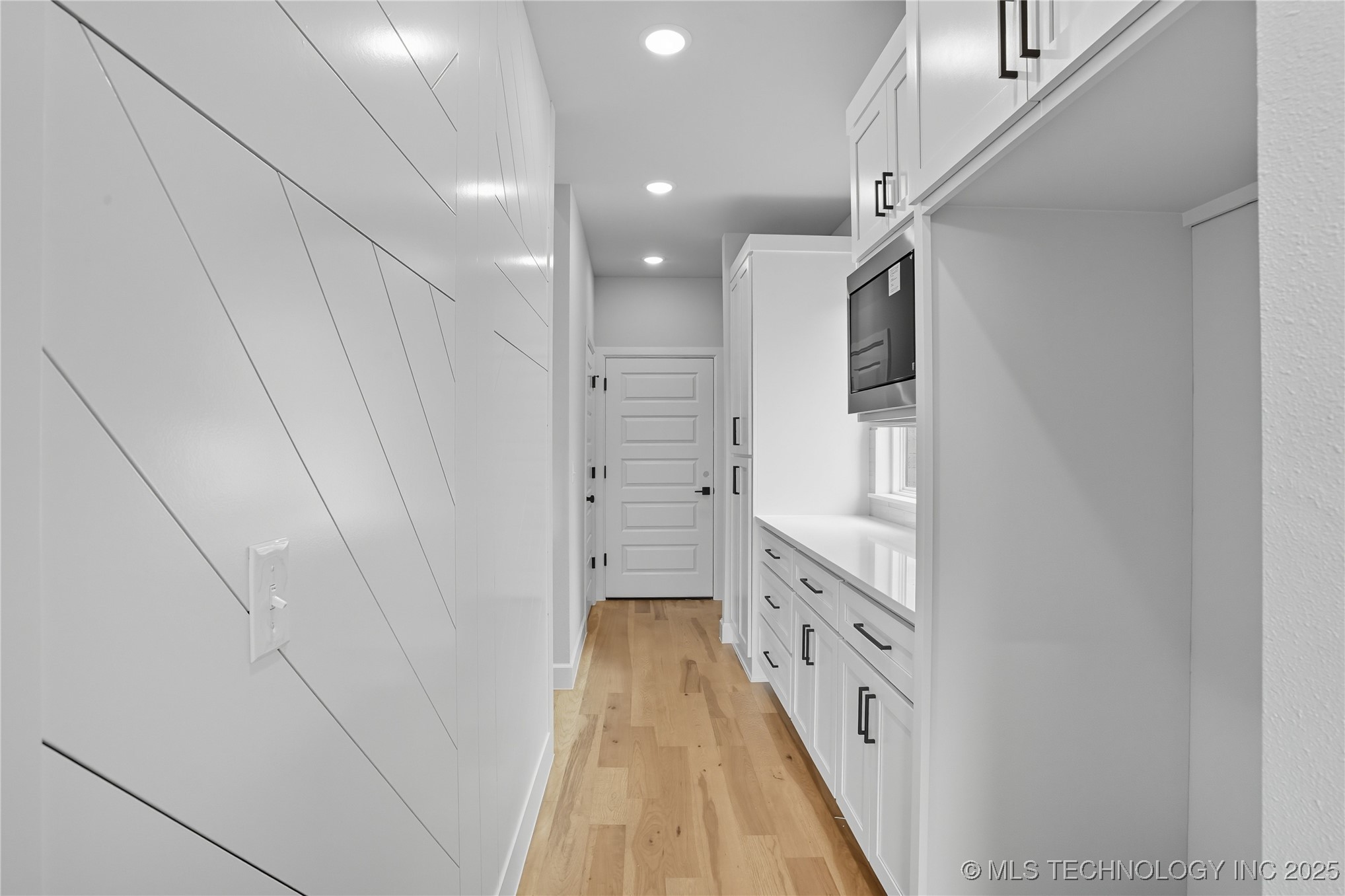 13648 S 21st Place E Property Photo 48