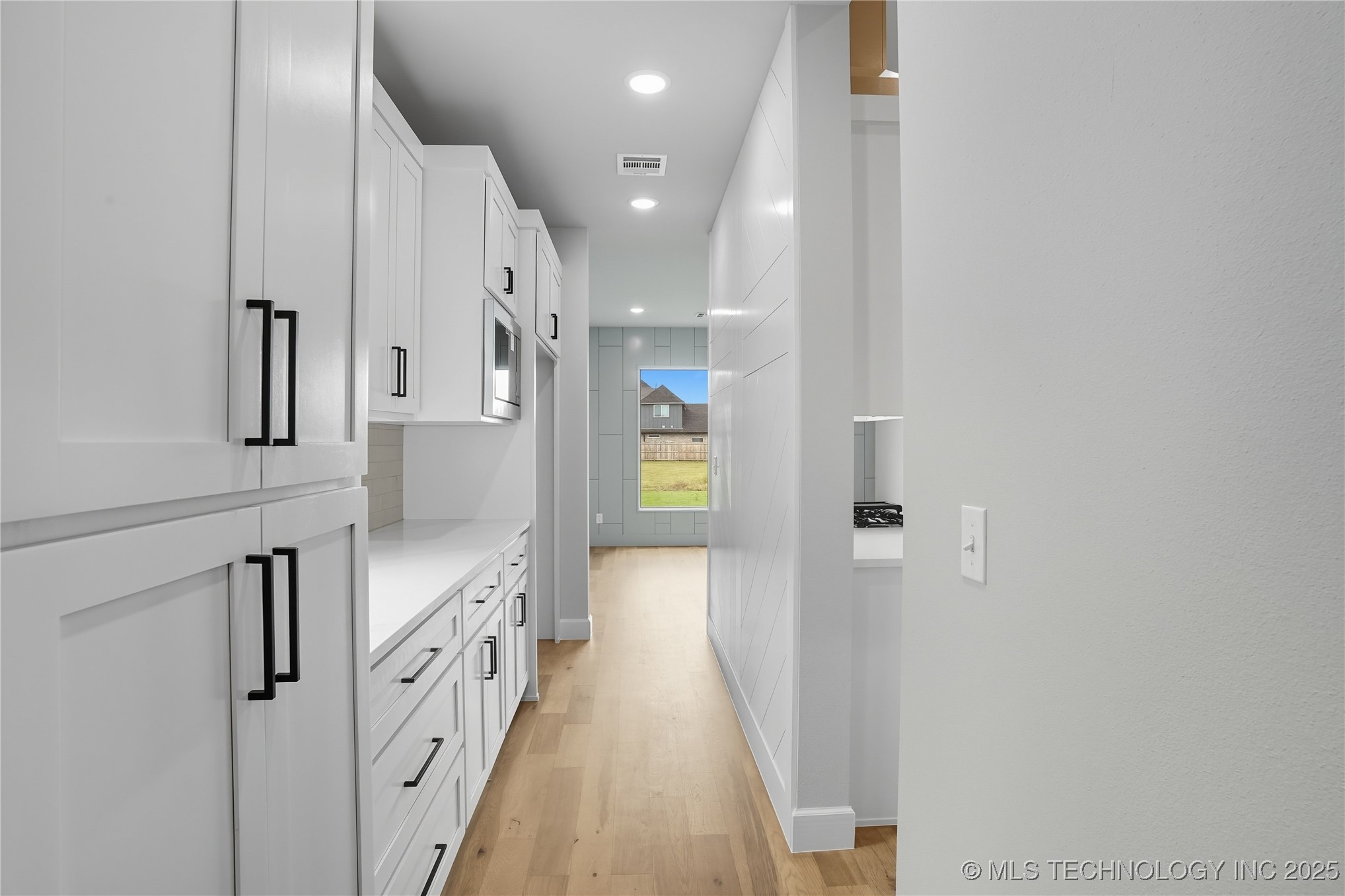 13648 S 21st Place E Property Photo 49