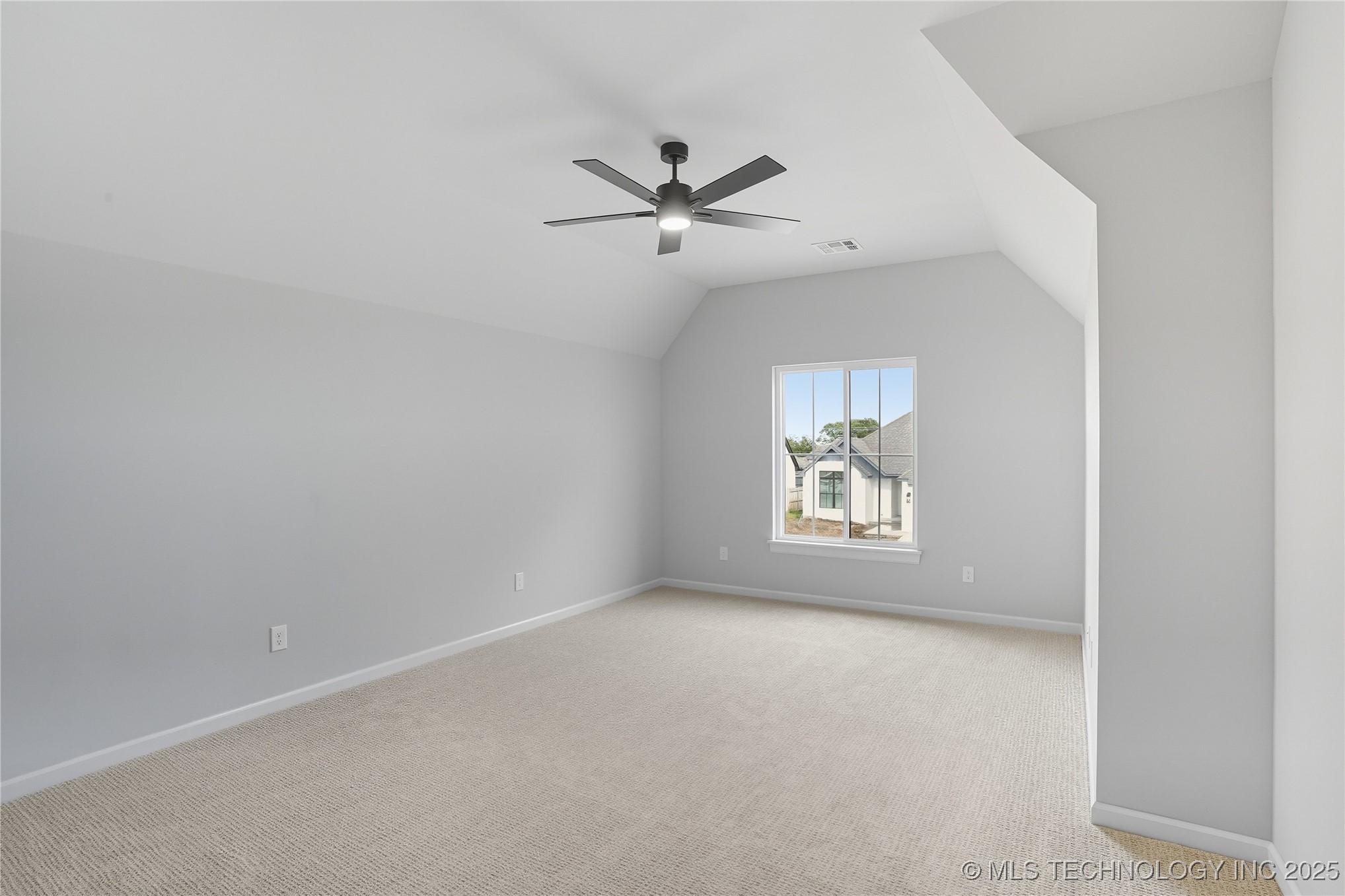 13648 S 21st Place E Property Photo 58