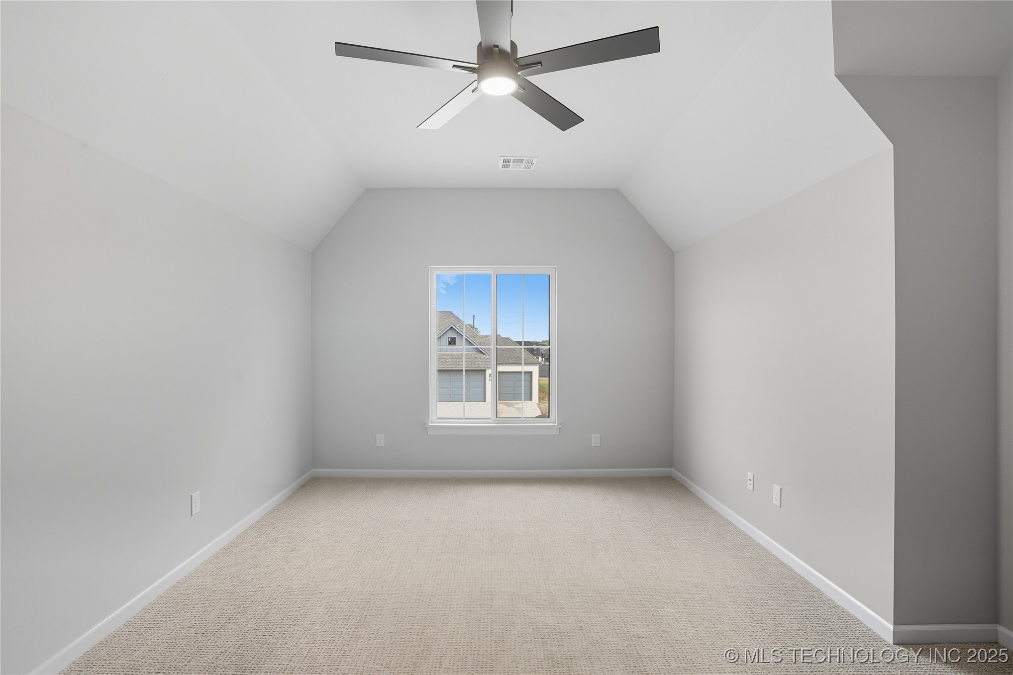 13648 S 21st Place E Property Photo 59