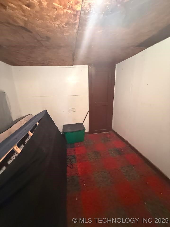 106 Midland Avenue Property Photo 7