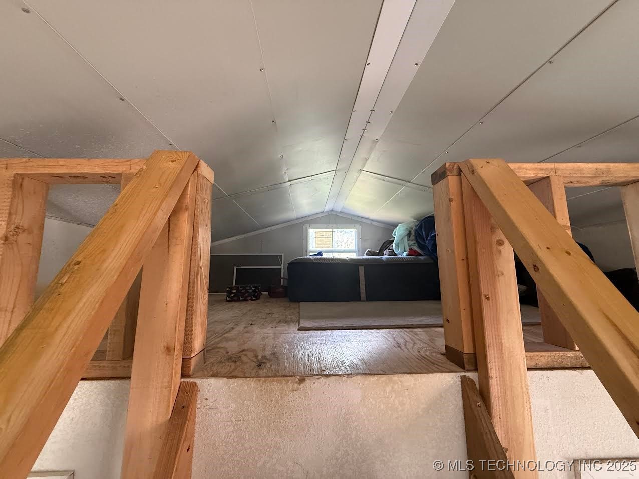 106 Midland Avenue Property Photo 23