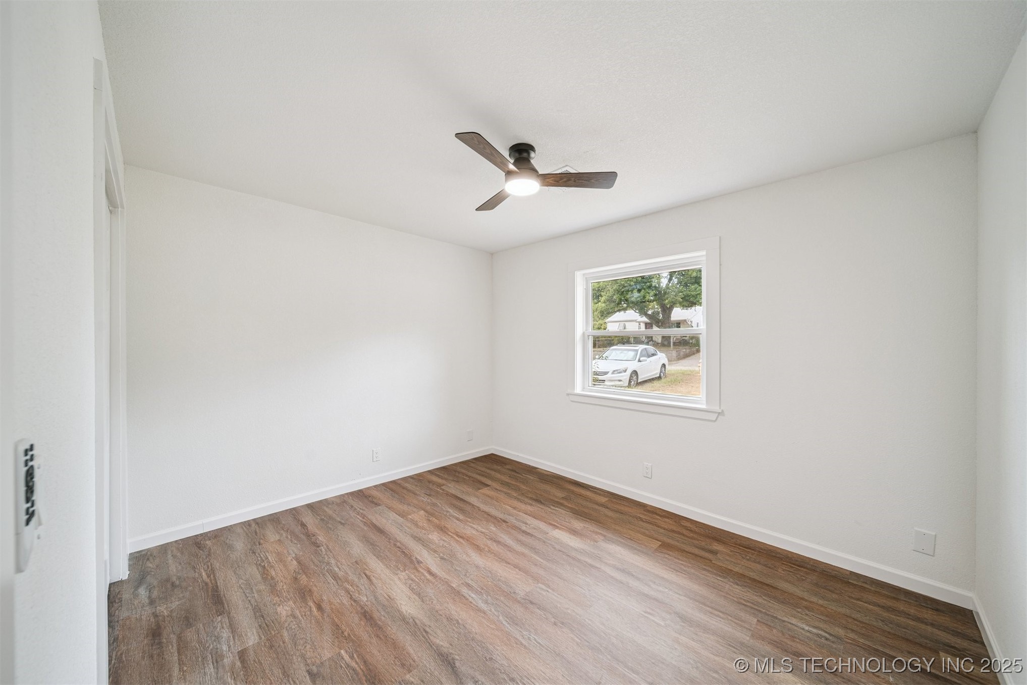 5023 S 27th West Avenue Property Photo 11