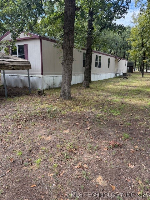 4243 Aqua Road Property Photo 3