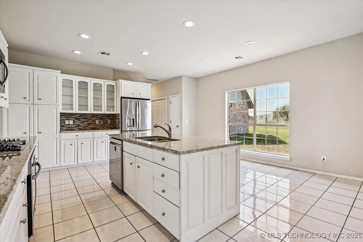 16928 S Peoria Avenue Property Photo 16