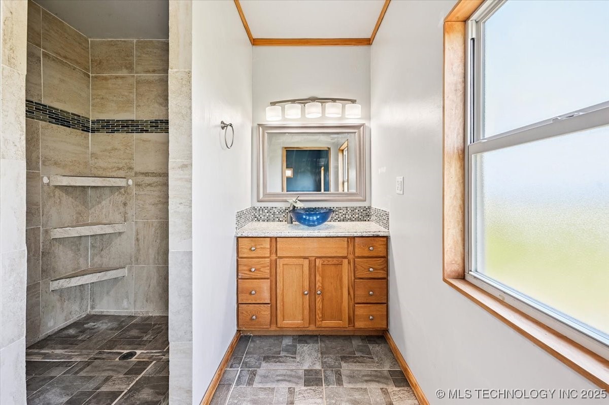 16928 S Peoria Avenue Property Photo 24