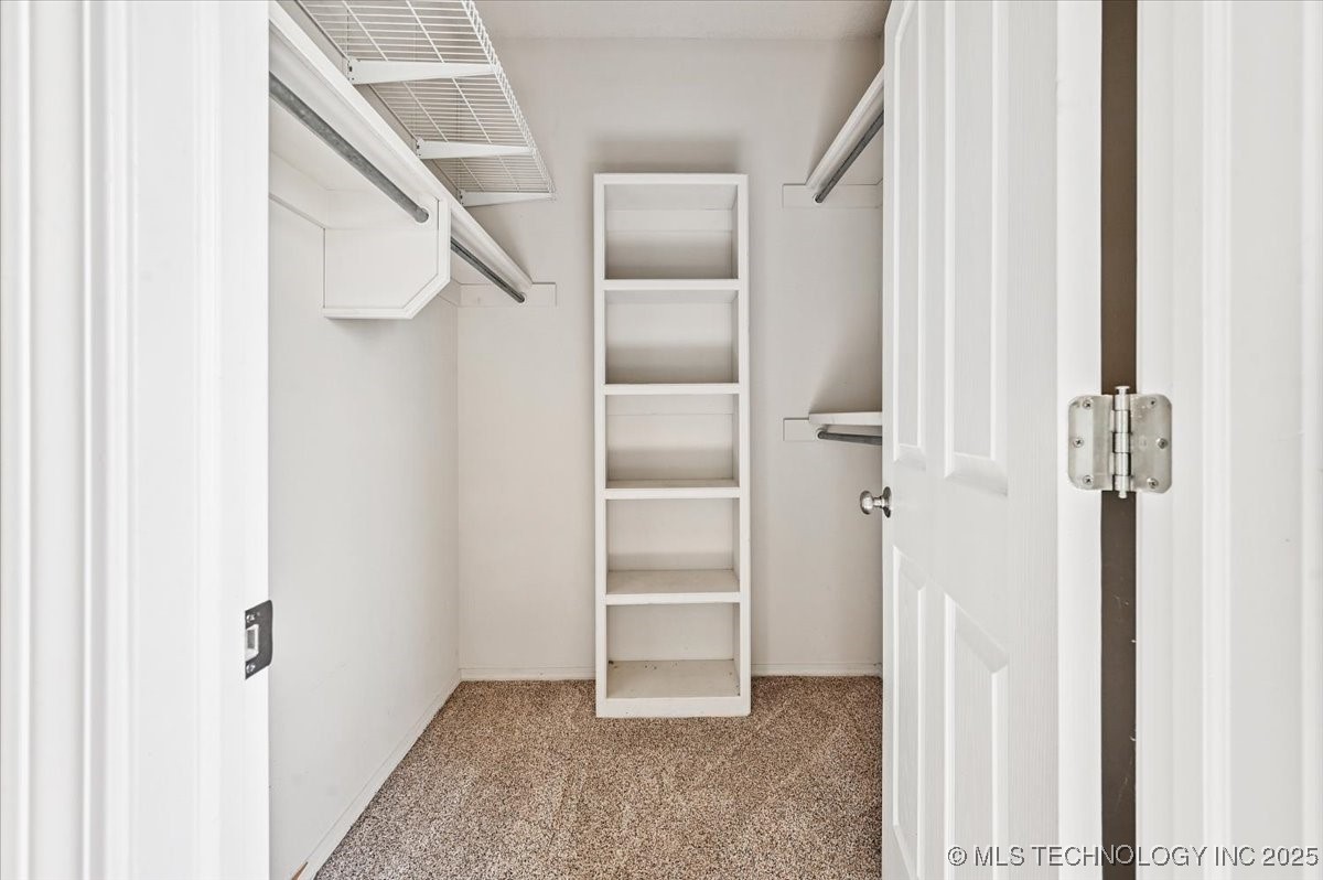 16928 S Peoria Avenue Property Photo 31