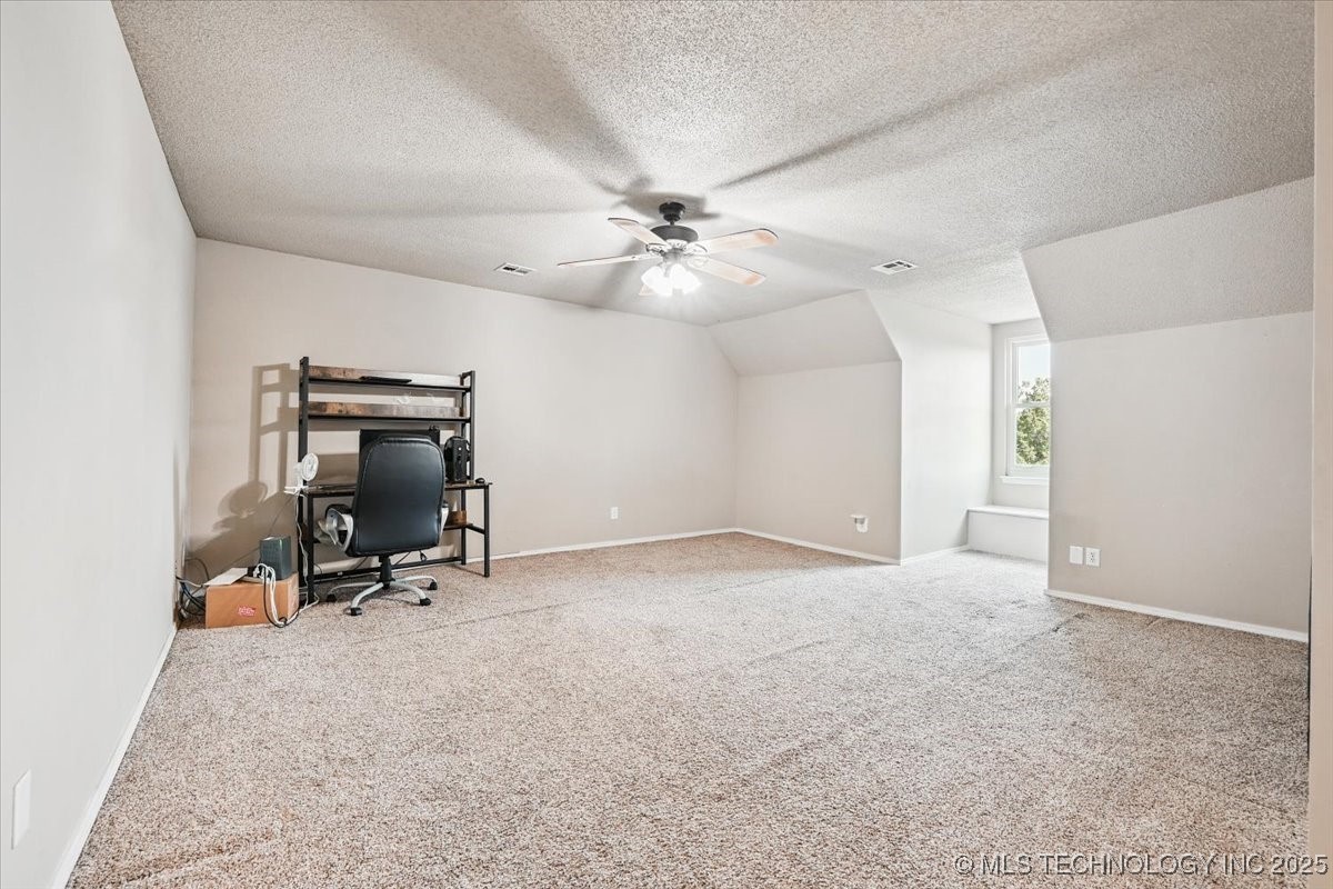 16928 S Peoria Avenue Property Photo 46