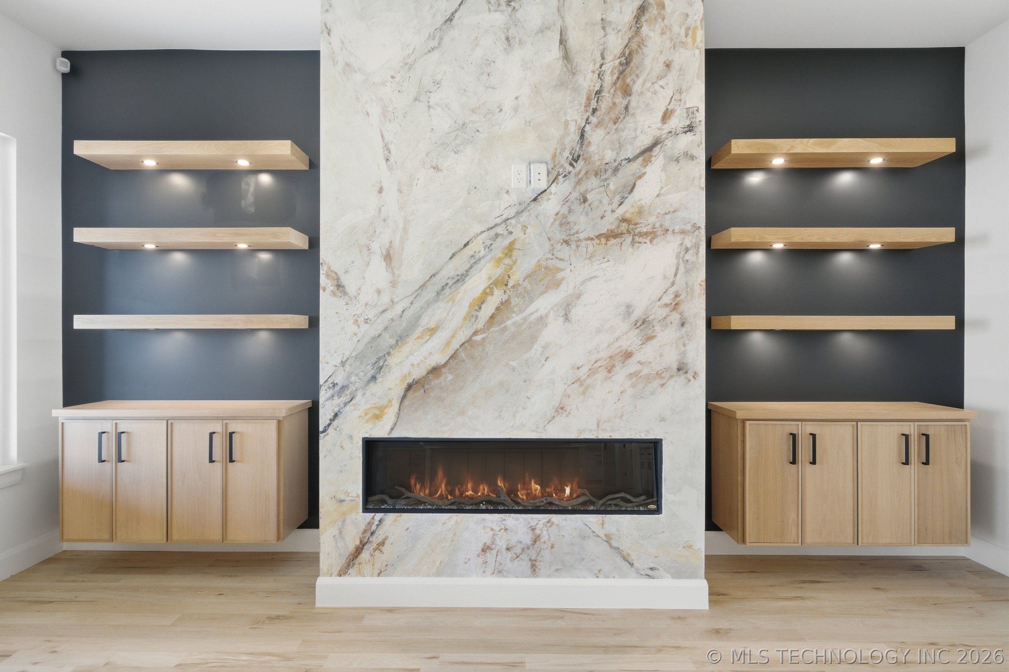 2347 E 135th Drive S Property Photo 7