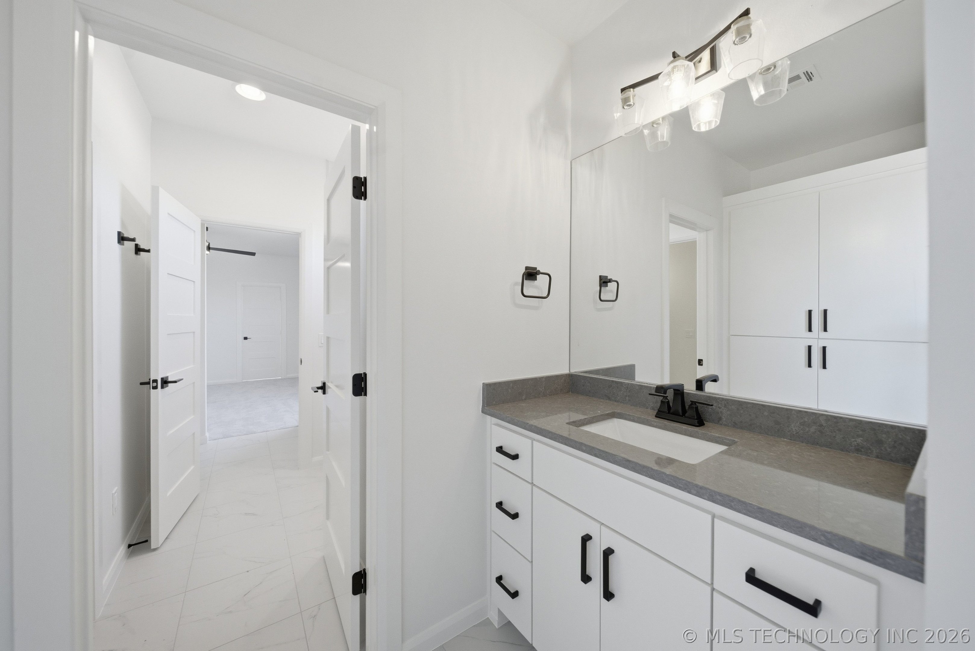 2347 E 135th Drive S Property Photo 41