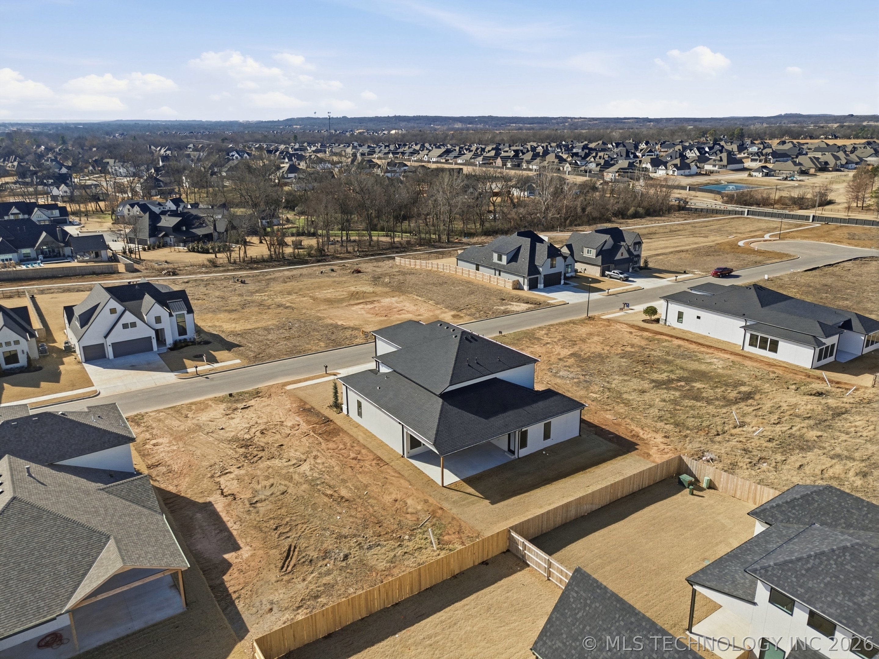 2347 E 135th Drive S Property Photo 54