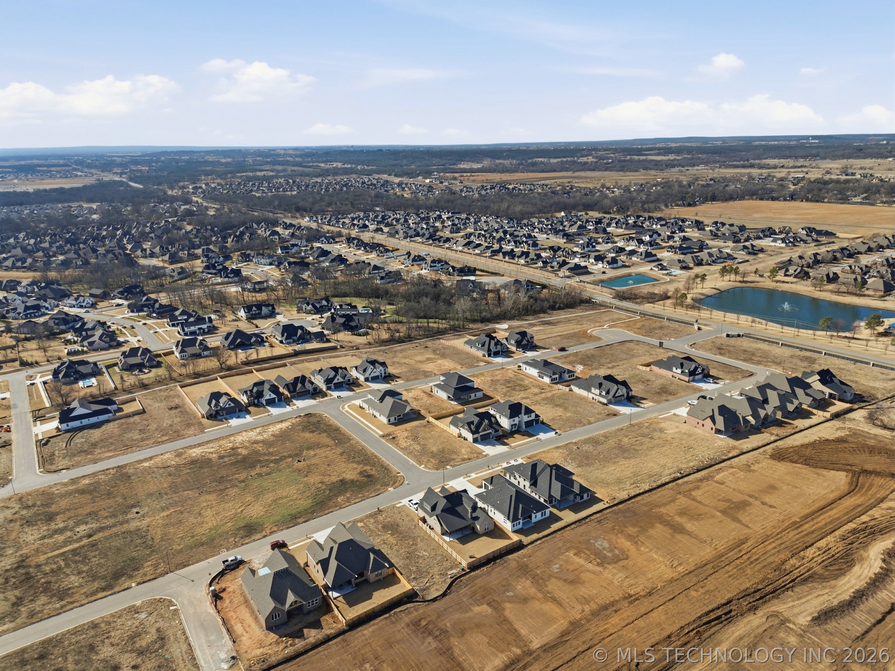 2347 E 135th Drive S Property Photo 57