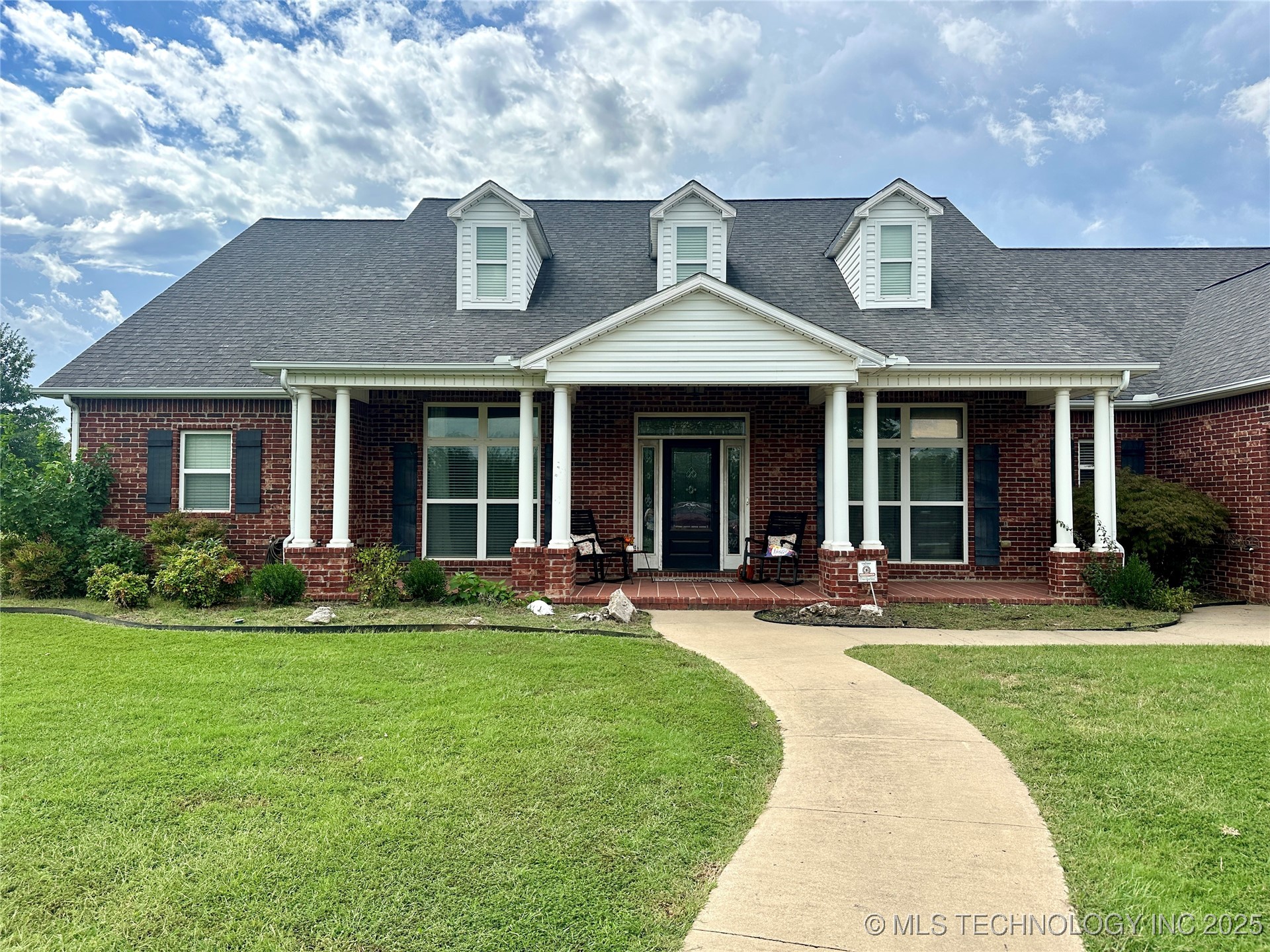 106692 S 4230 Road Property Photo 4