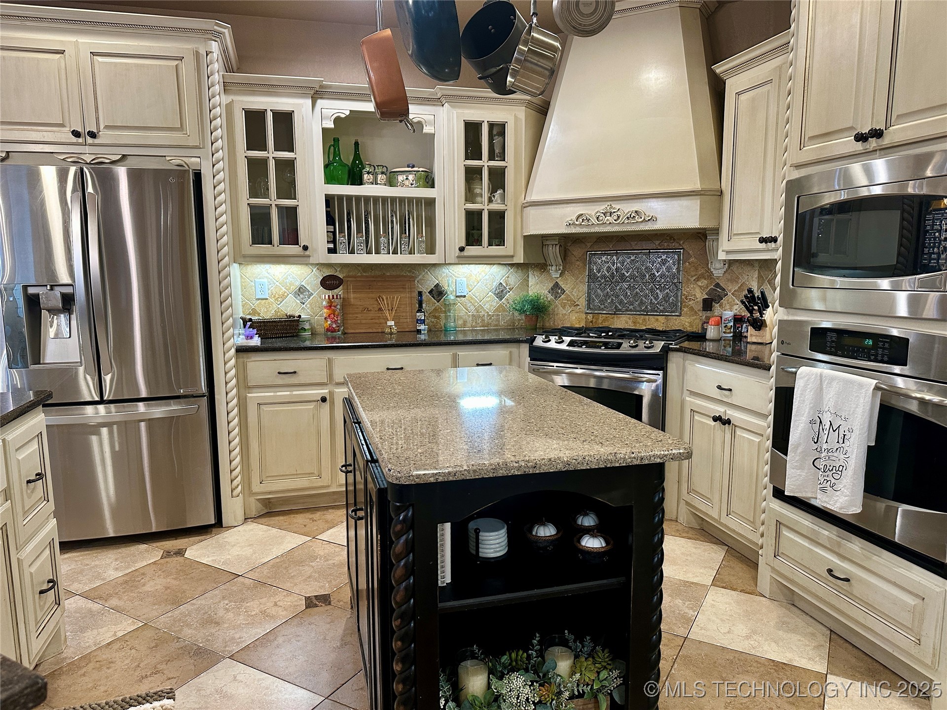 106692 S 4230 Road Property Photo 14