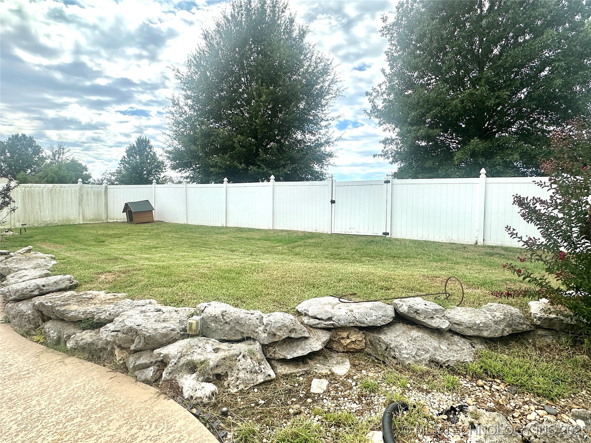 106692 S 4230 Road Property Photo 48