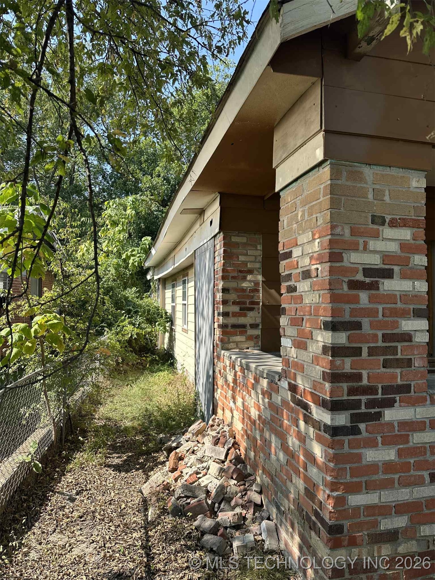 802 Northwest Property Photo 3