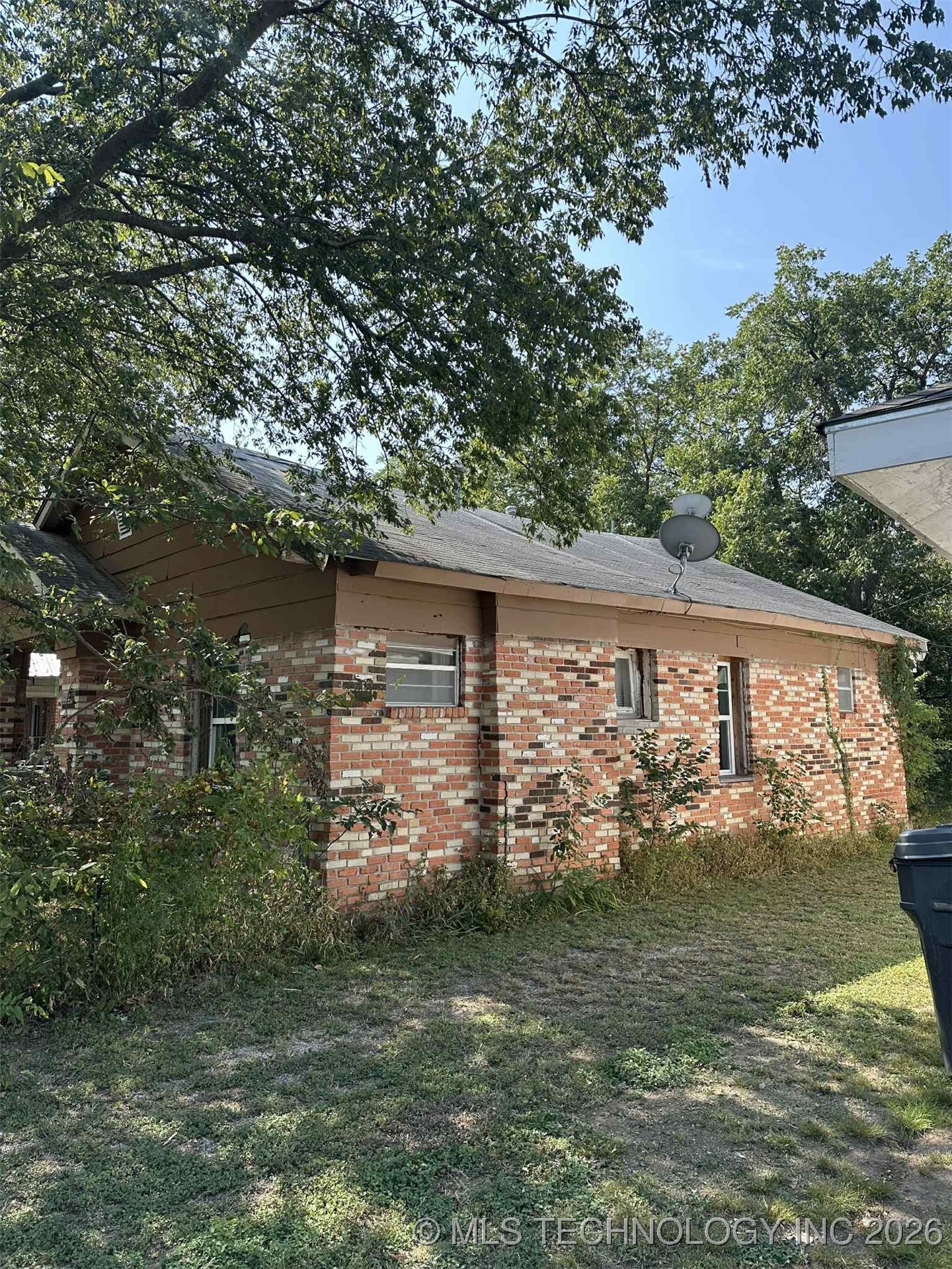 802 Northwest Property Photo 4