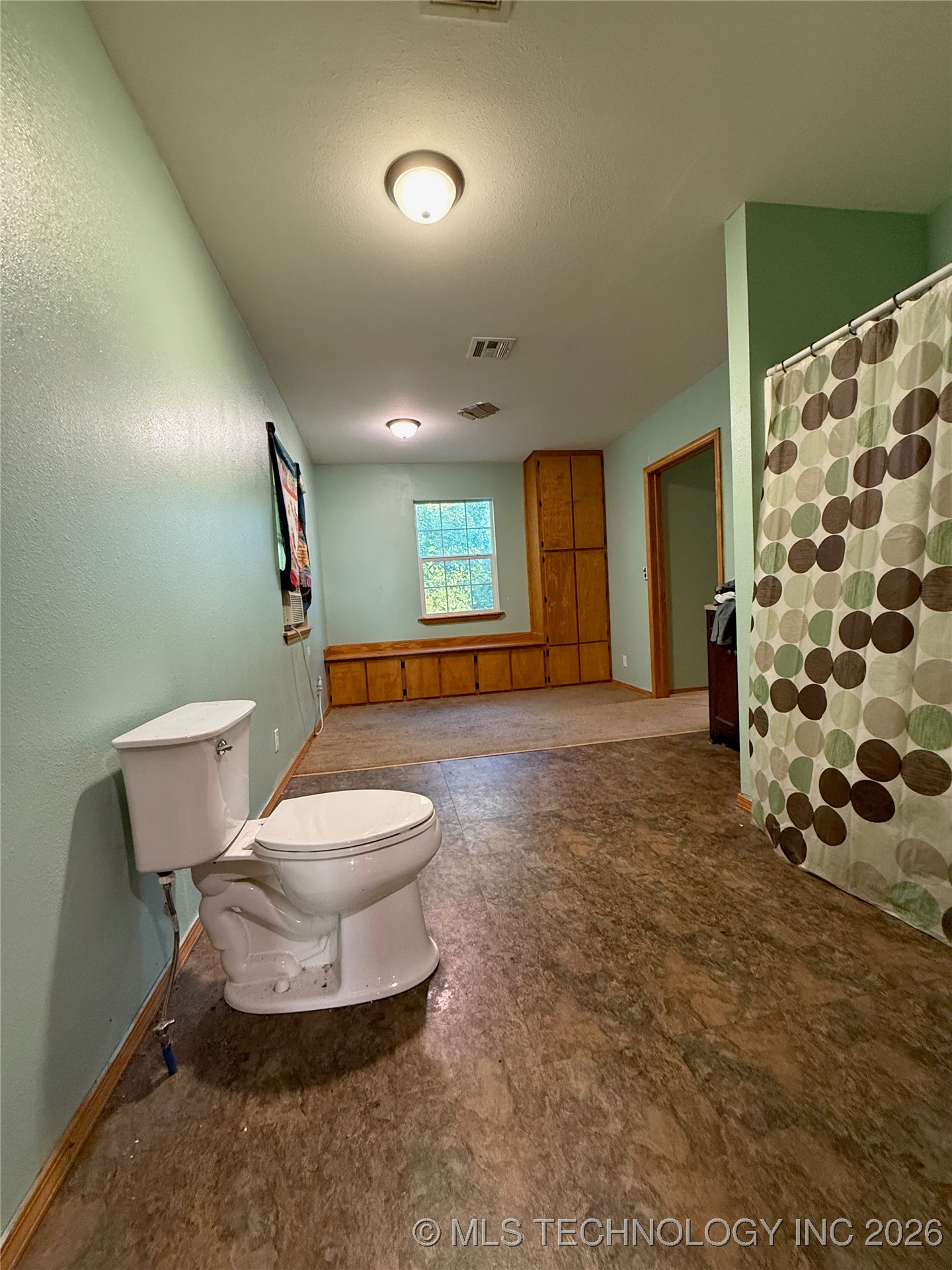 1334 Highway 7 E Property Photo 17