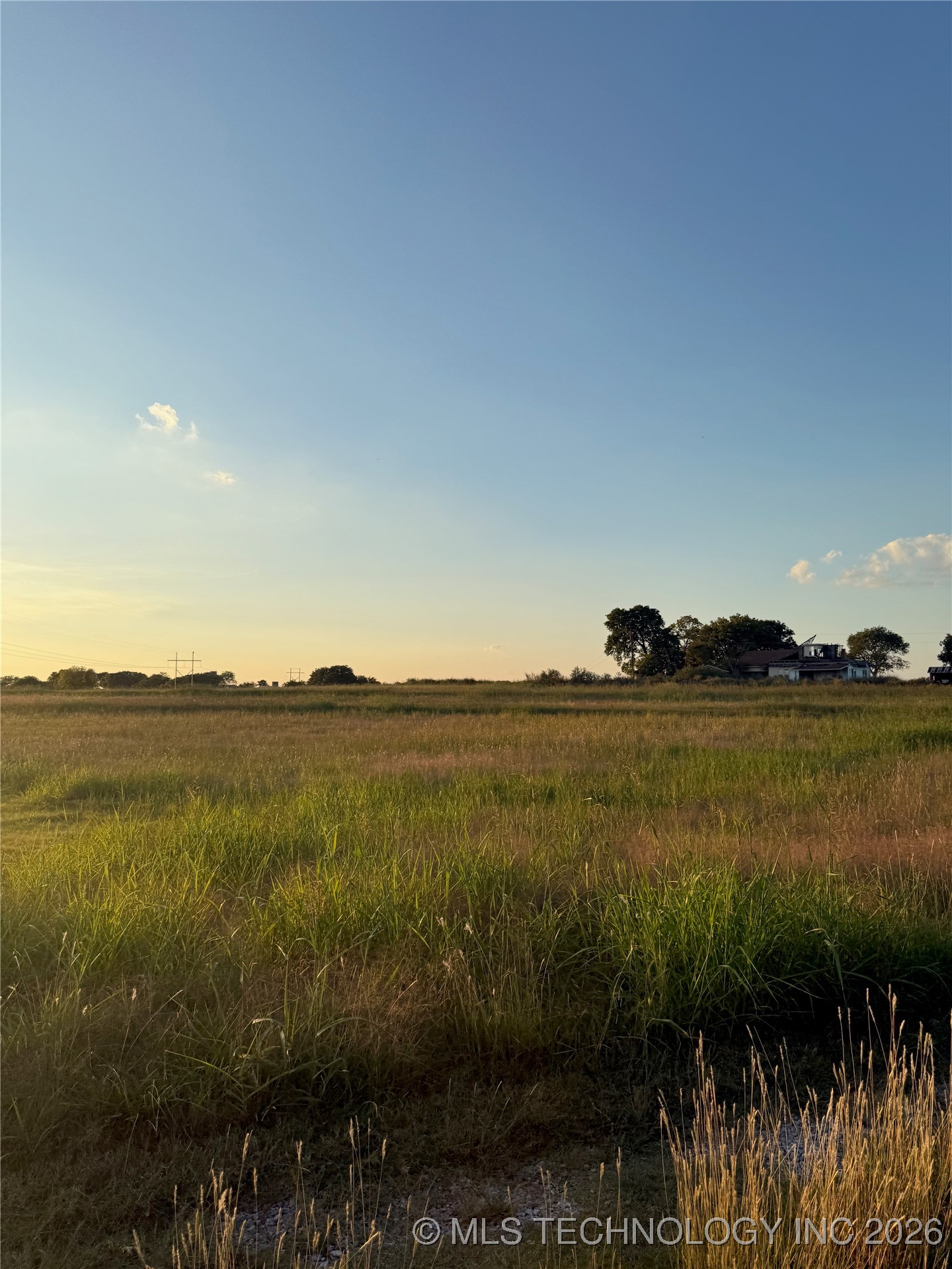 1334 Highway 7 E Property Photo 21