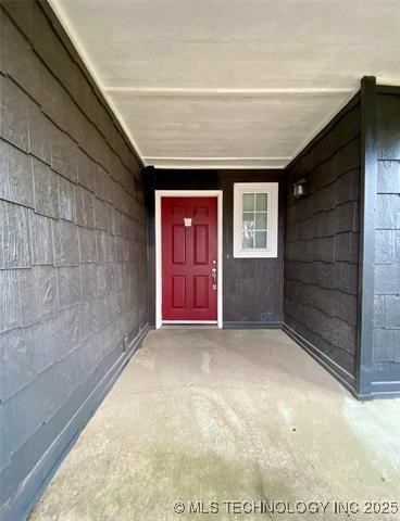 3527 E Berkeley Street Property Photo 2