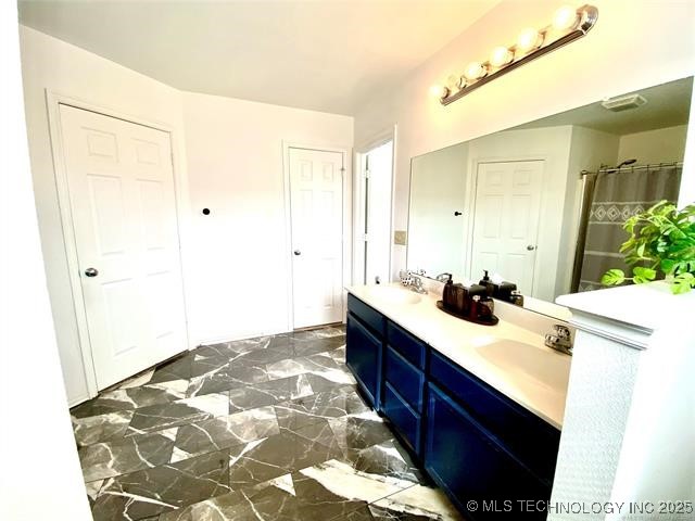 3527 E Berkeley Street Property Photo 25