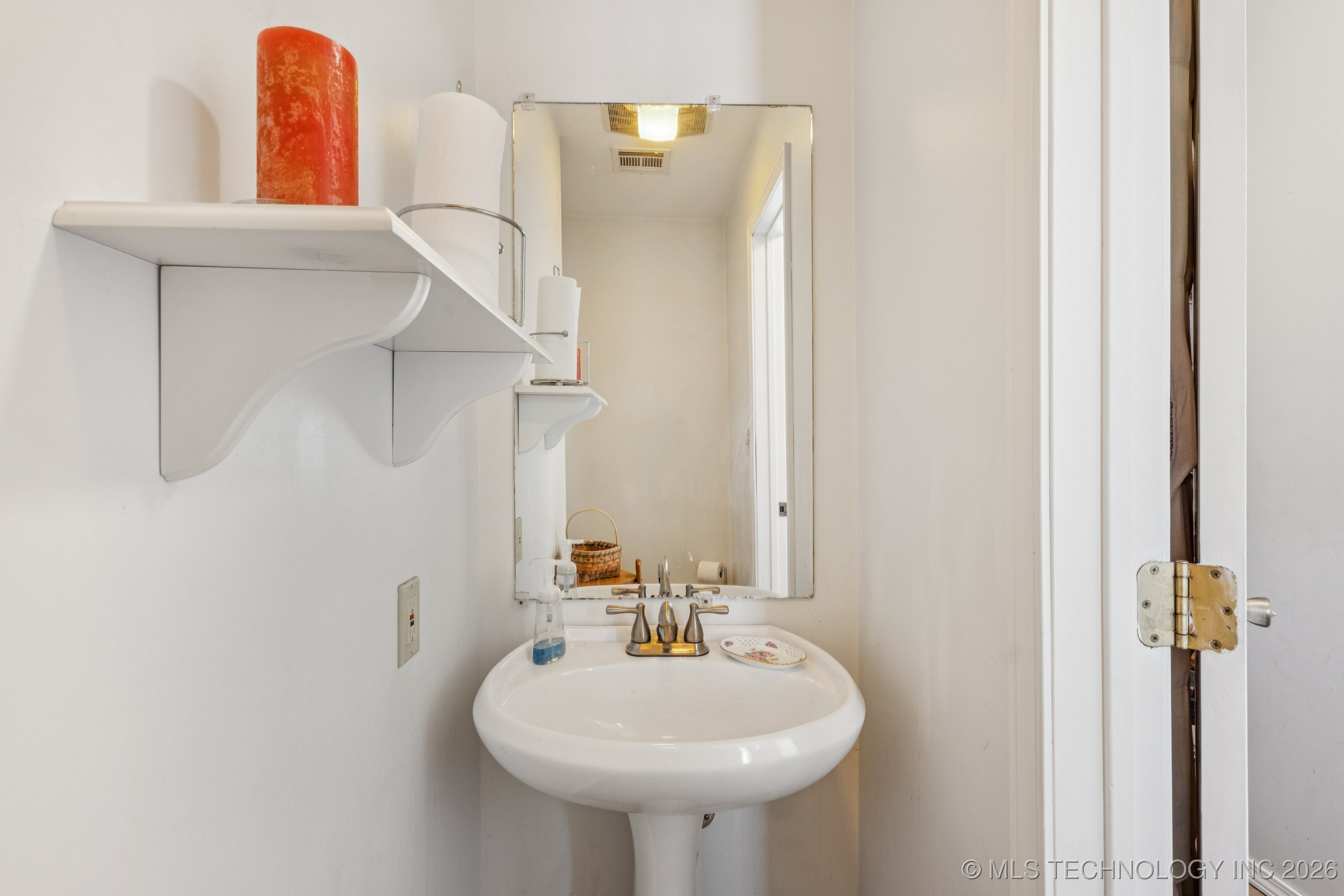 143 E 136th Street North Property Photo 18